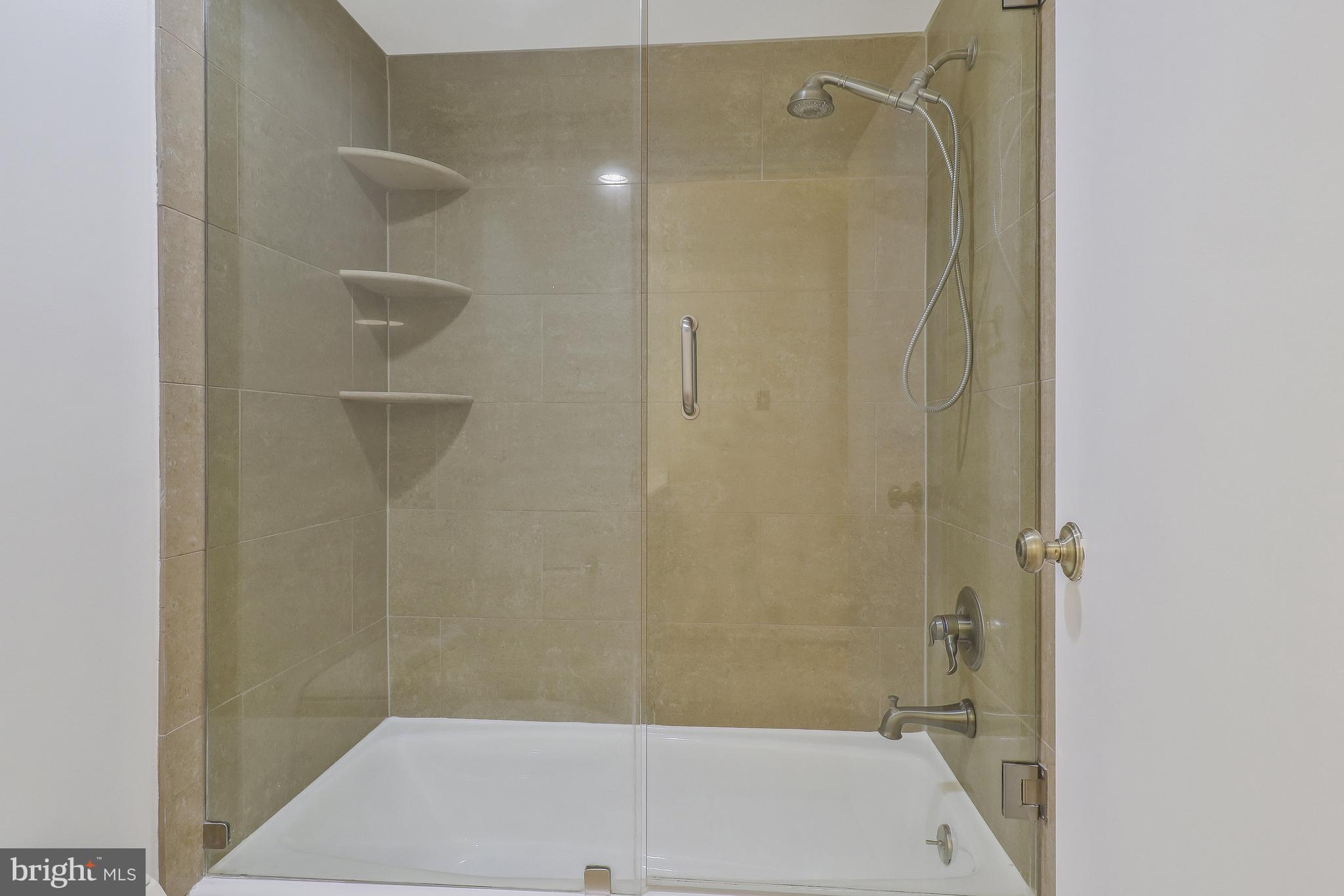 ATRIUM - Residential