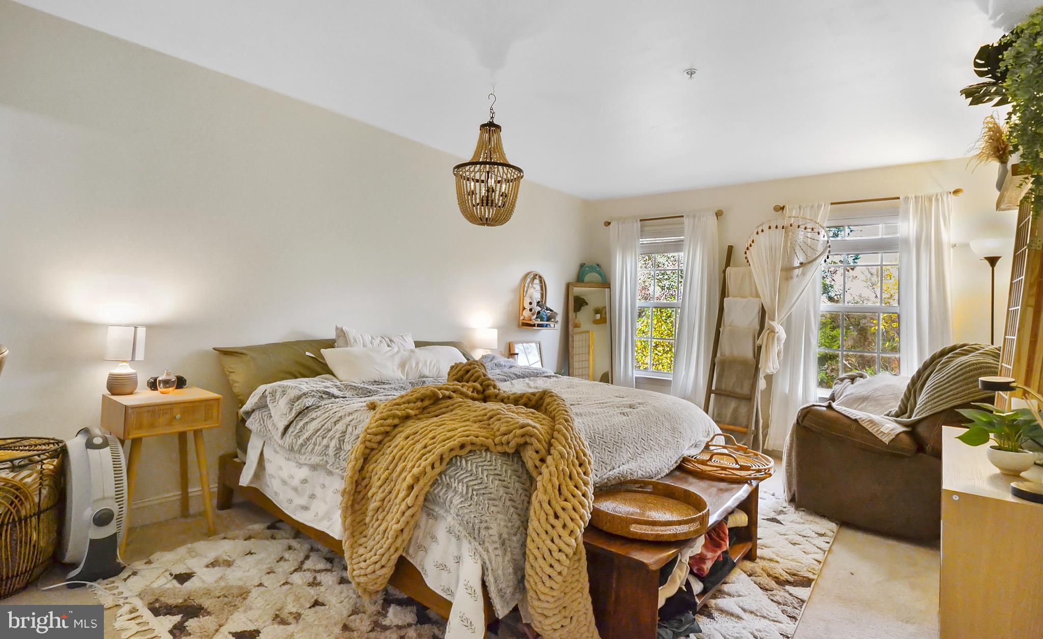 WILLOW GATE - Residential