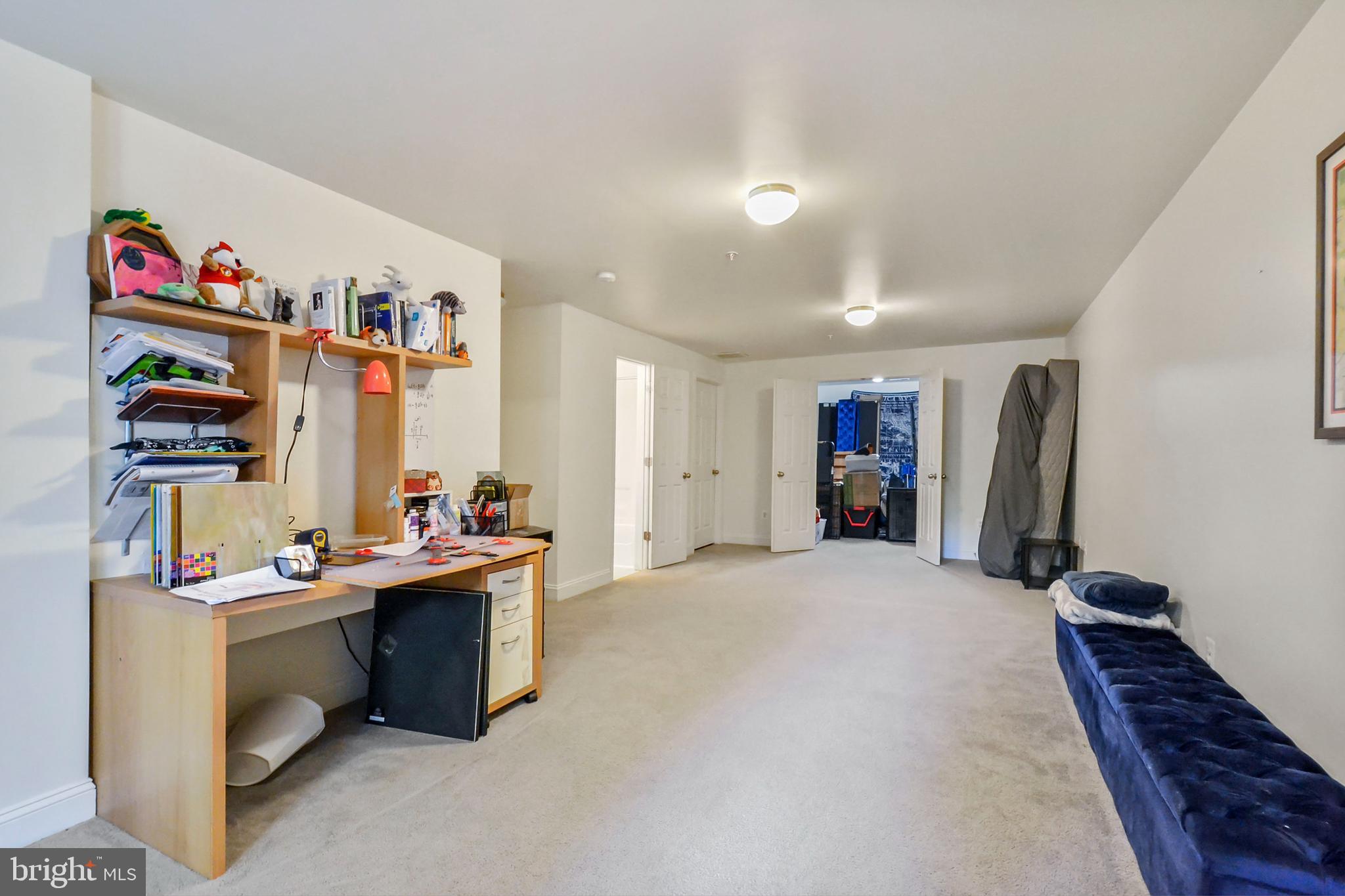 WILLOW GATE - Residential