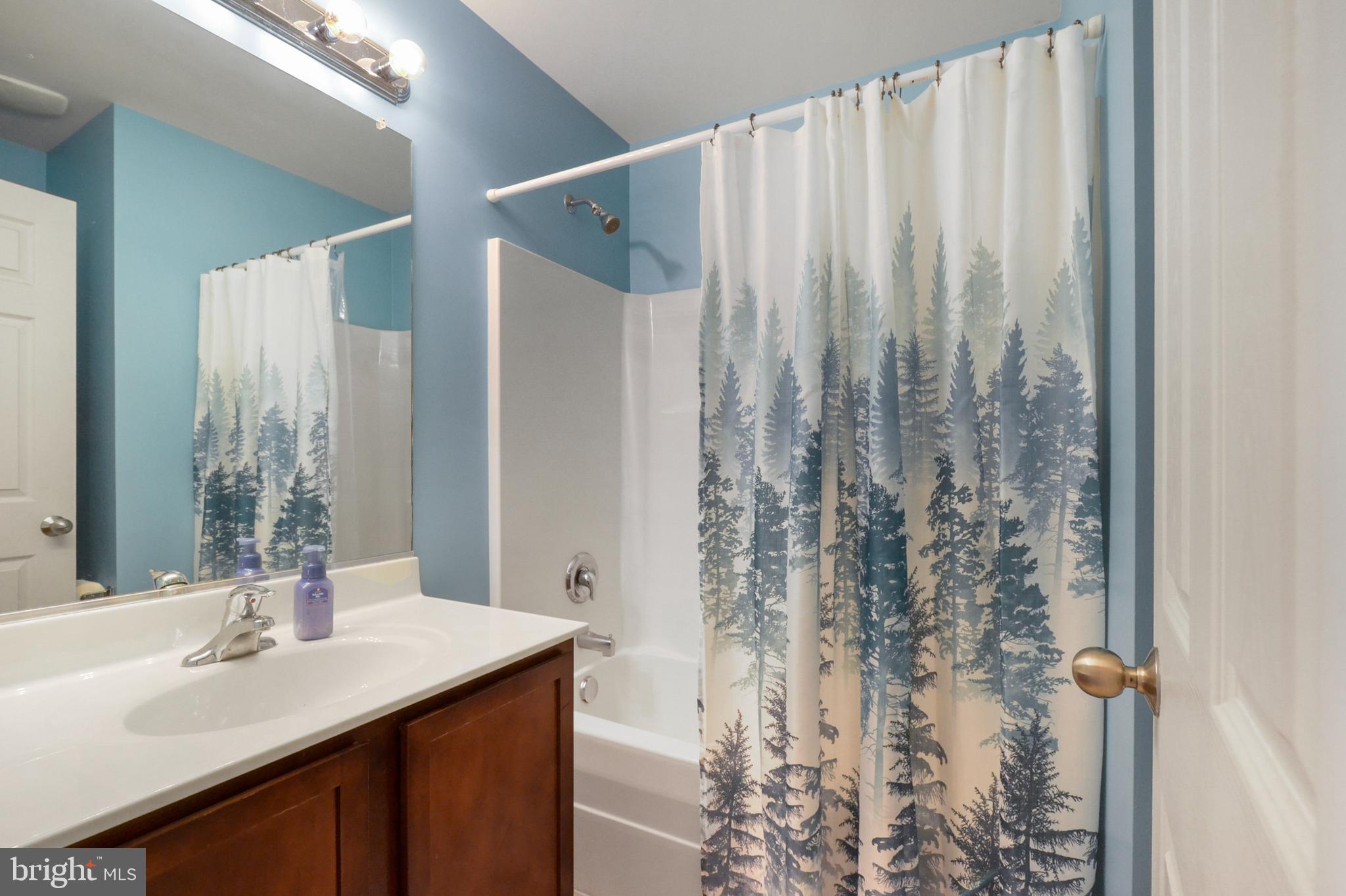 WILLOW GATE - Residential