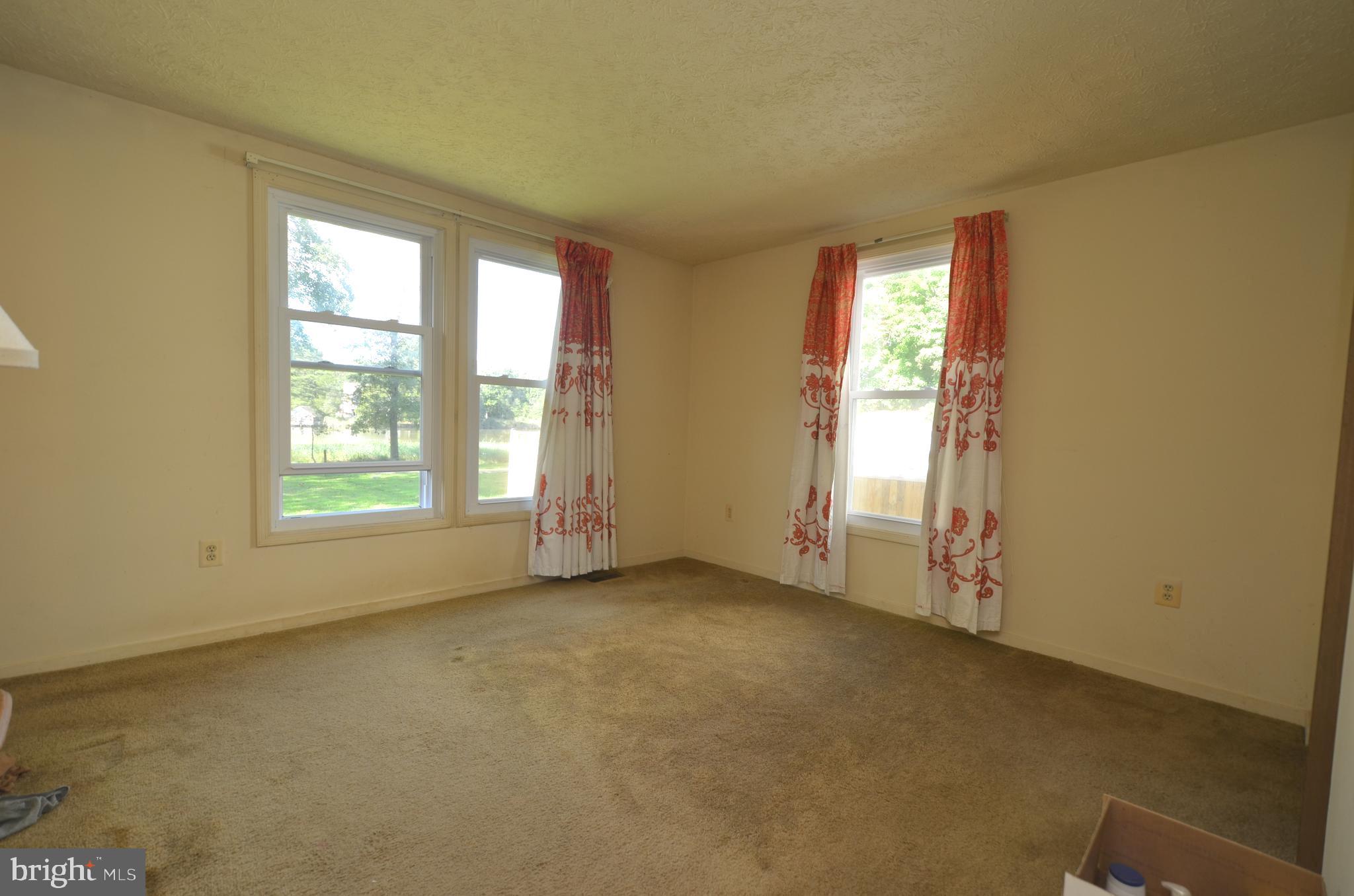 FRANKLIN MANOR - Residential