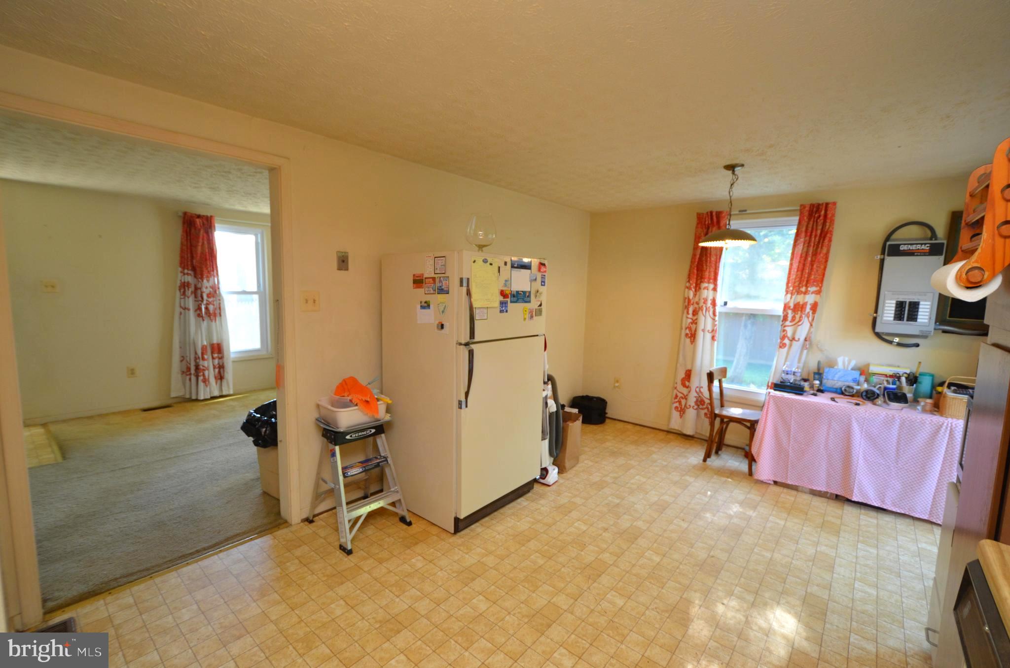 FRANKLIN MANOR - Residential