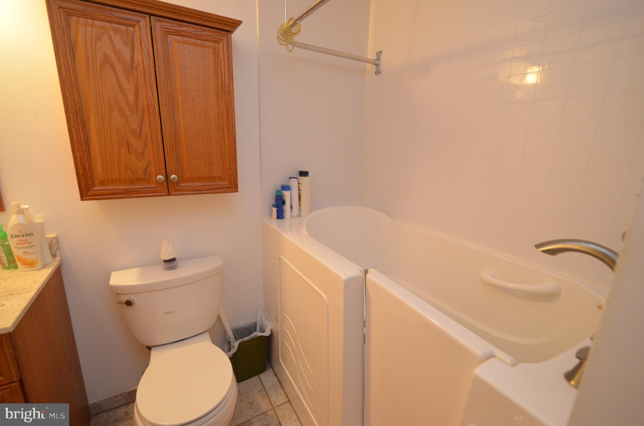 FRANKLIN MANOR - Residential