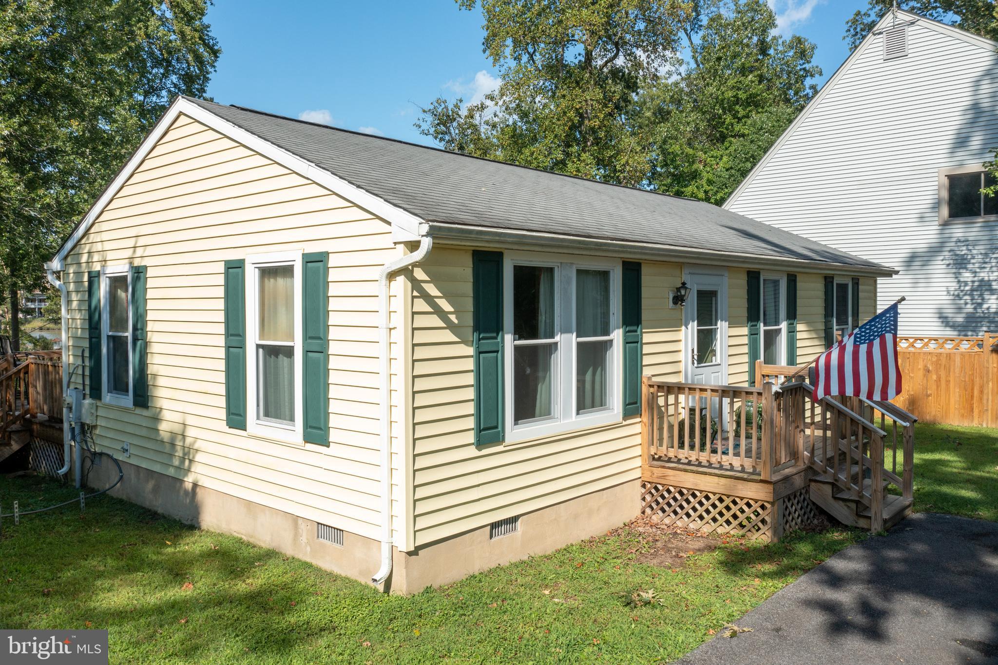 FRANKLIN MANOR - Residential