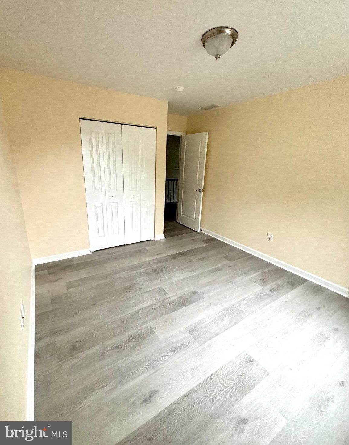 ROXBOROUGH - Residential Lease