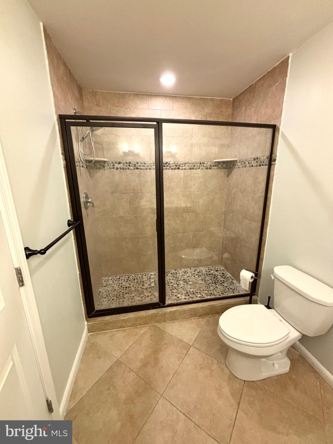 ROXBOROUGH - Residential Lease