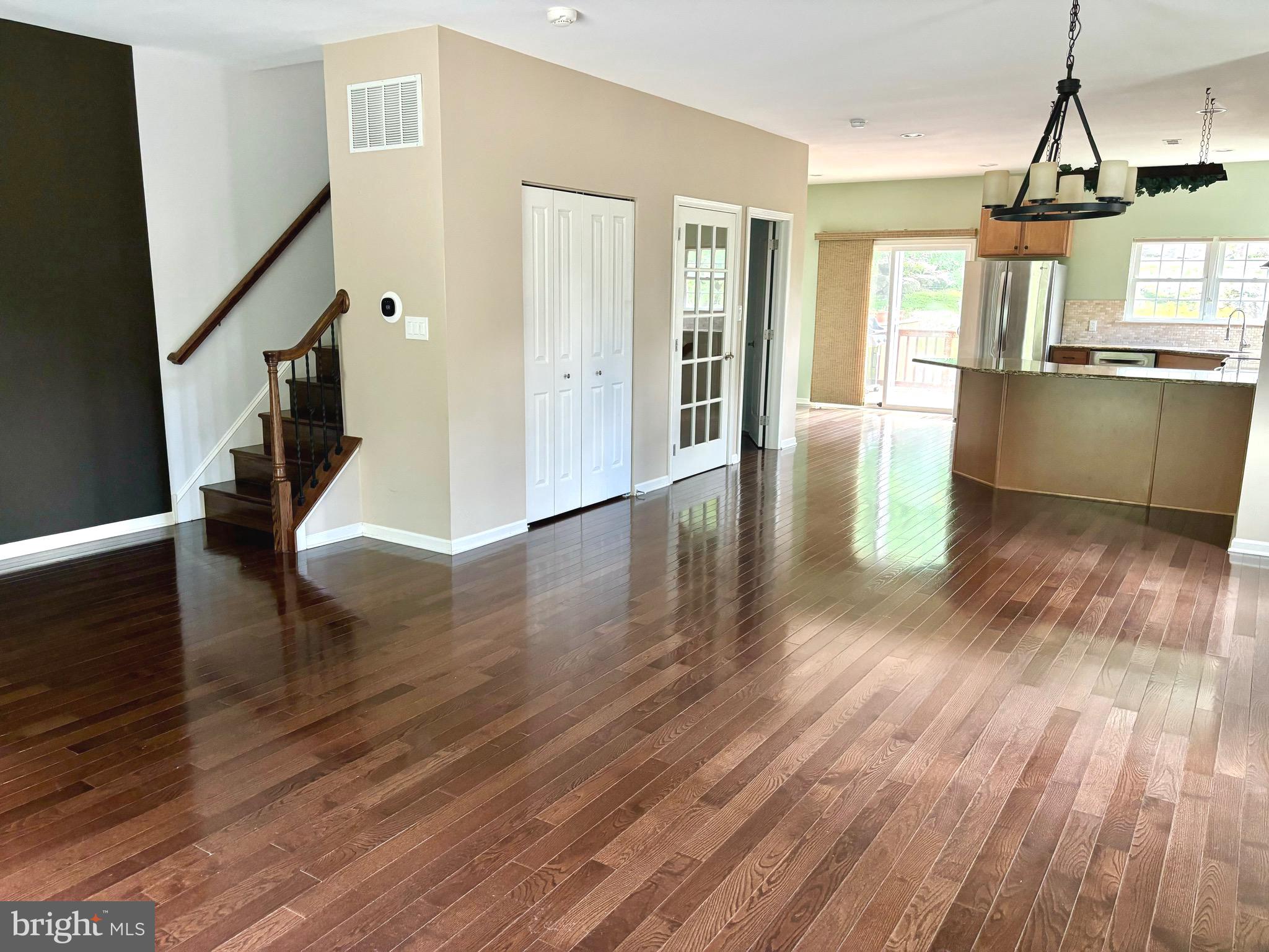 ROXBOROUGH - Residential Lease