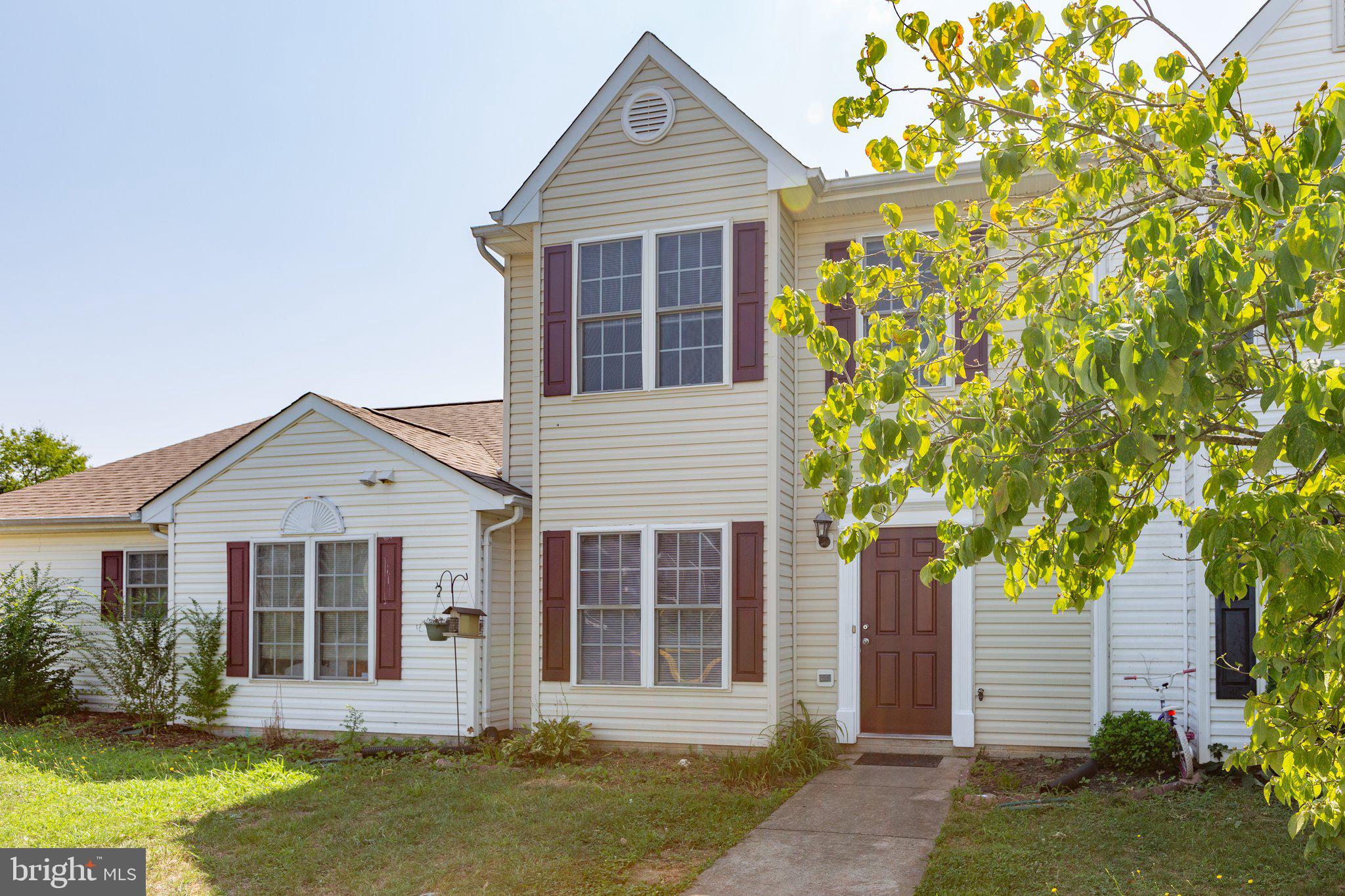 BROOKWOOD - Residential Lease