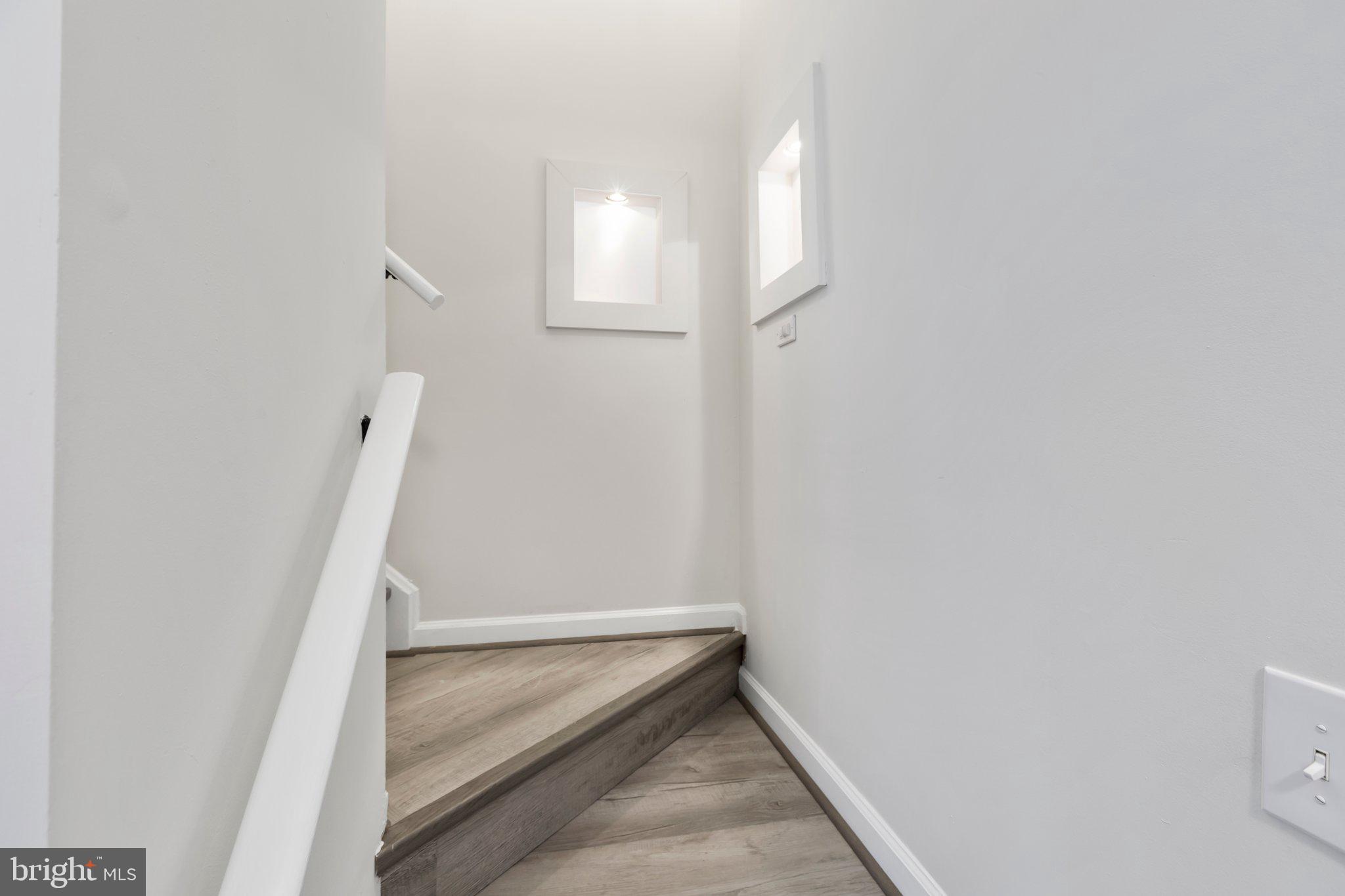 BROOKWOOD - Residential Lease