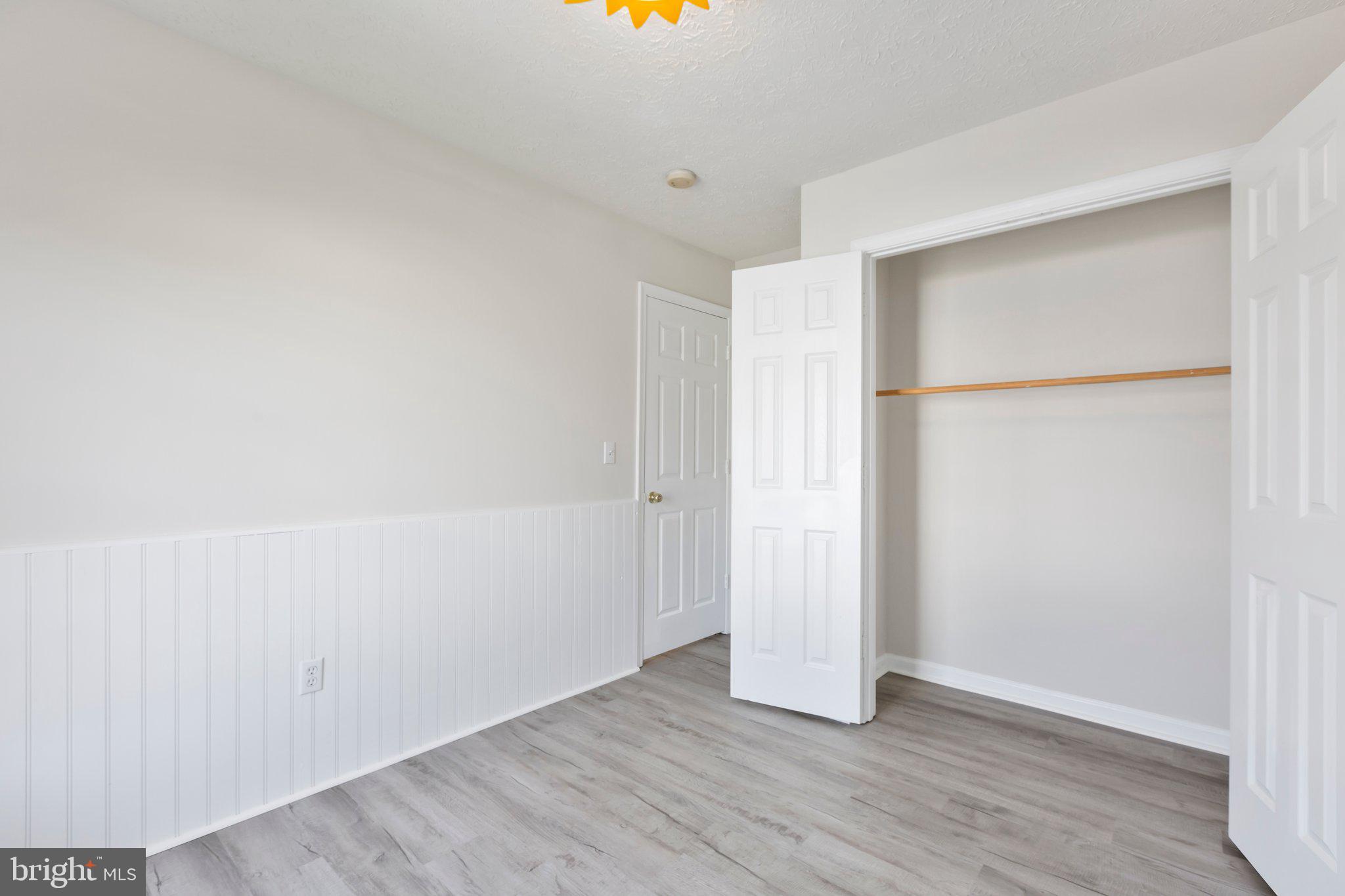 BROOKWOOD - Residential Lease