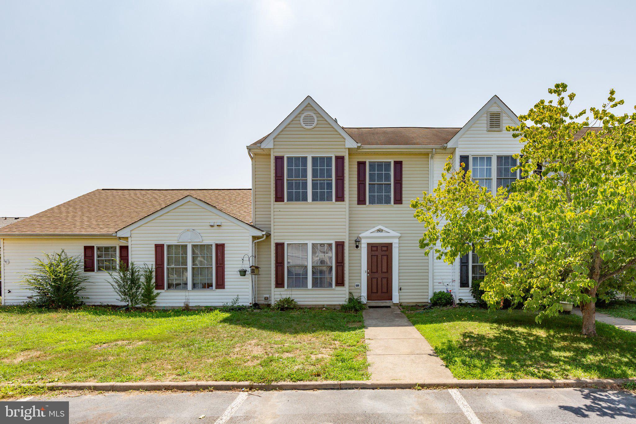 BROOKWOOD - Residential Lease