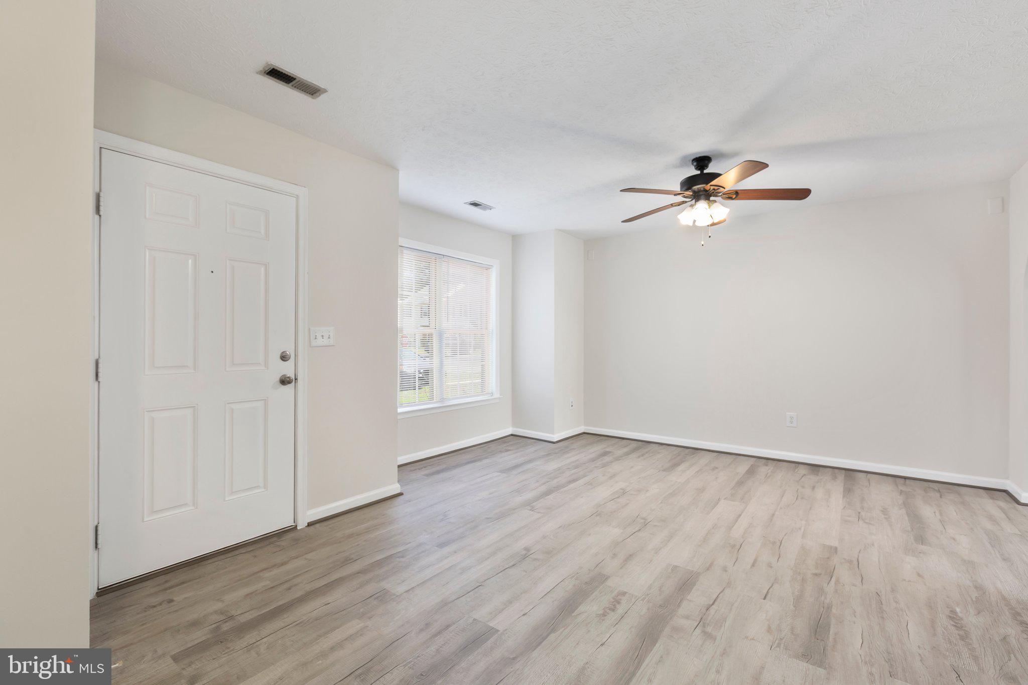 BROOKWOOD - Residential Lease