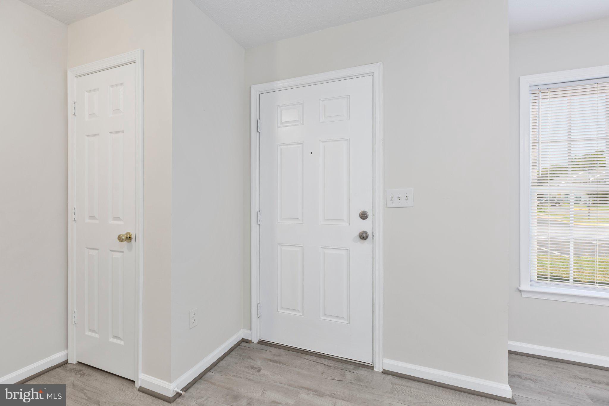 BROOKWOOD - Residential Lease