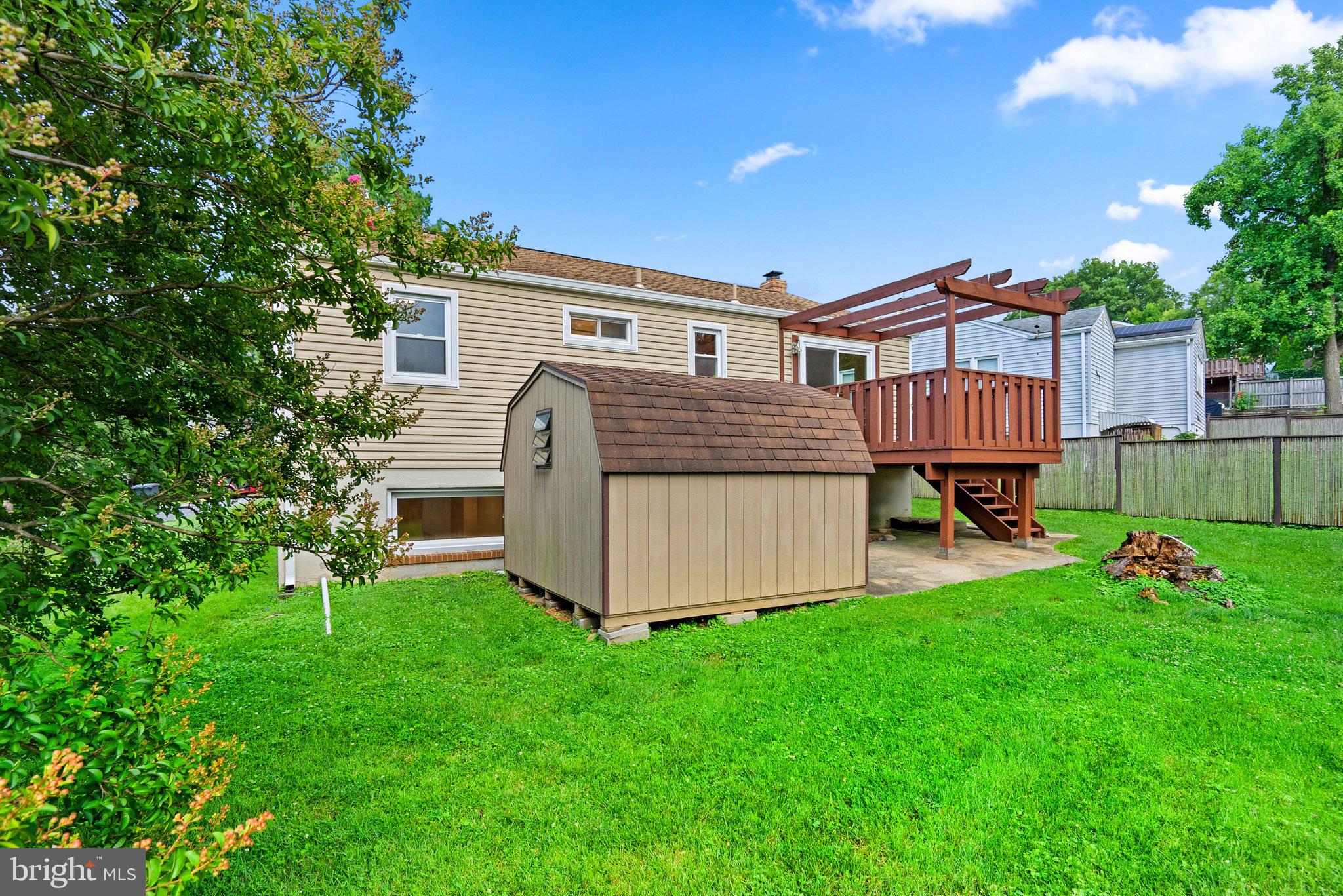 GREENBRIER KNOLLS - Residential