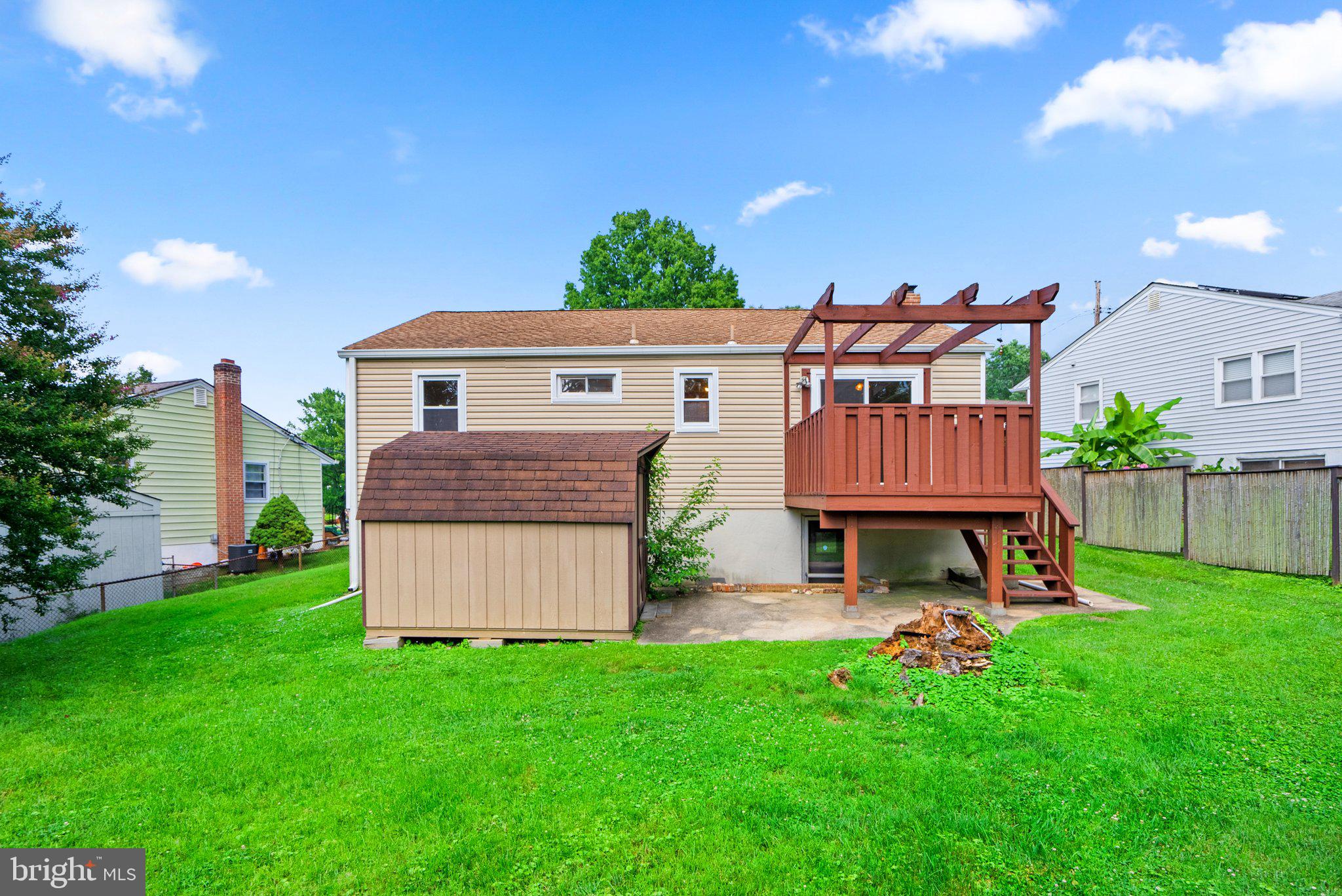 GREENBRIER KNOLLS - Residential