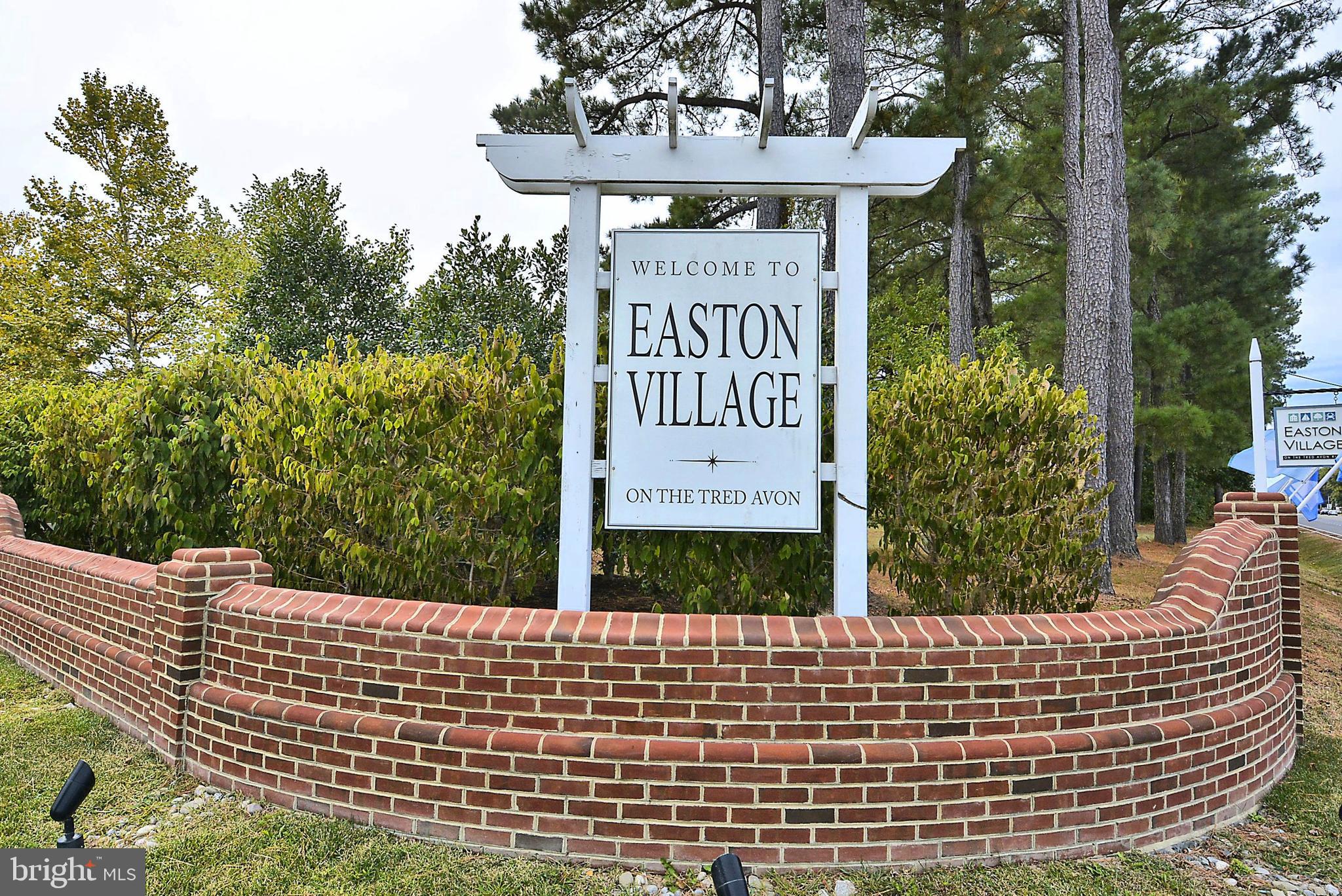 EASTON VILLAGE - Residential