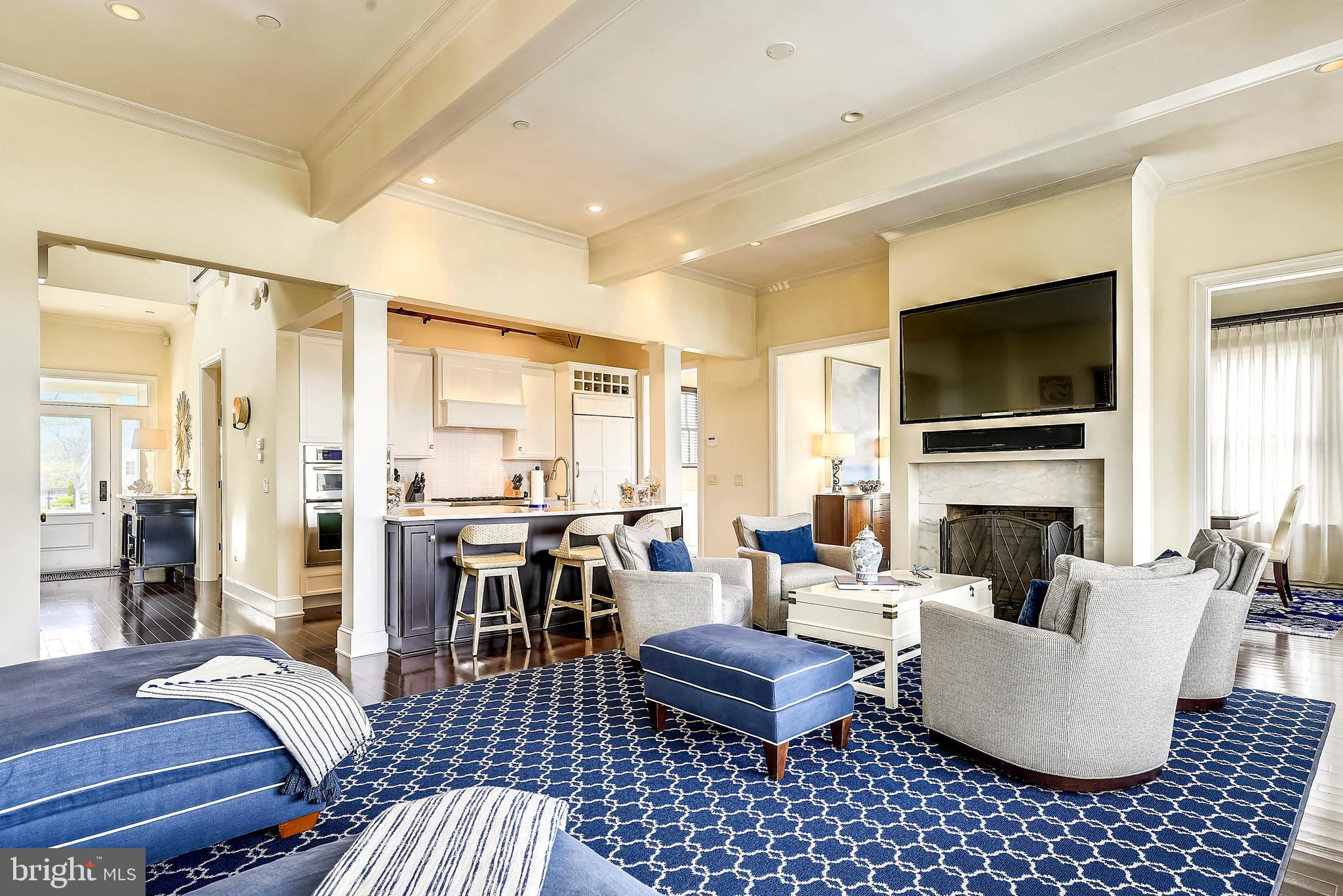 EASTON VILLAGE - Residential