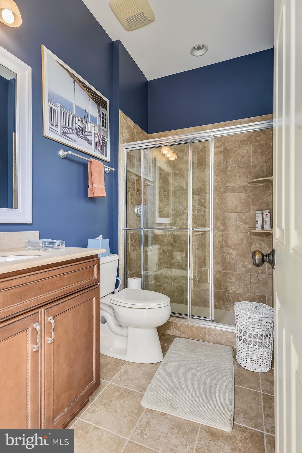 EASTON VILLAGE - Residential