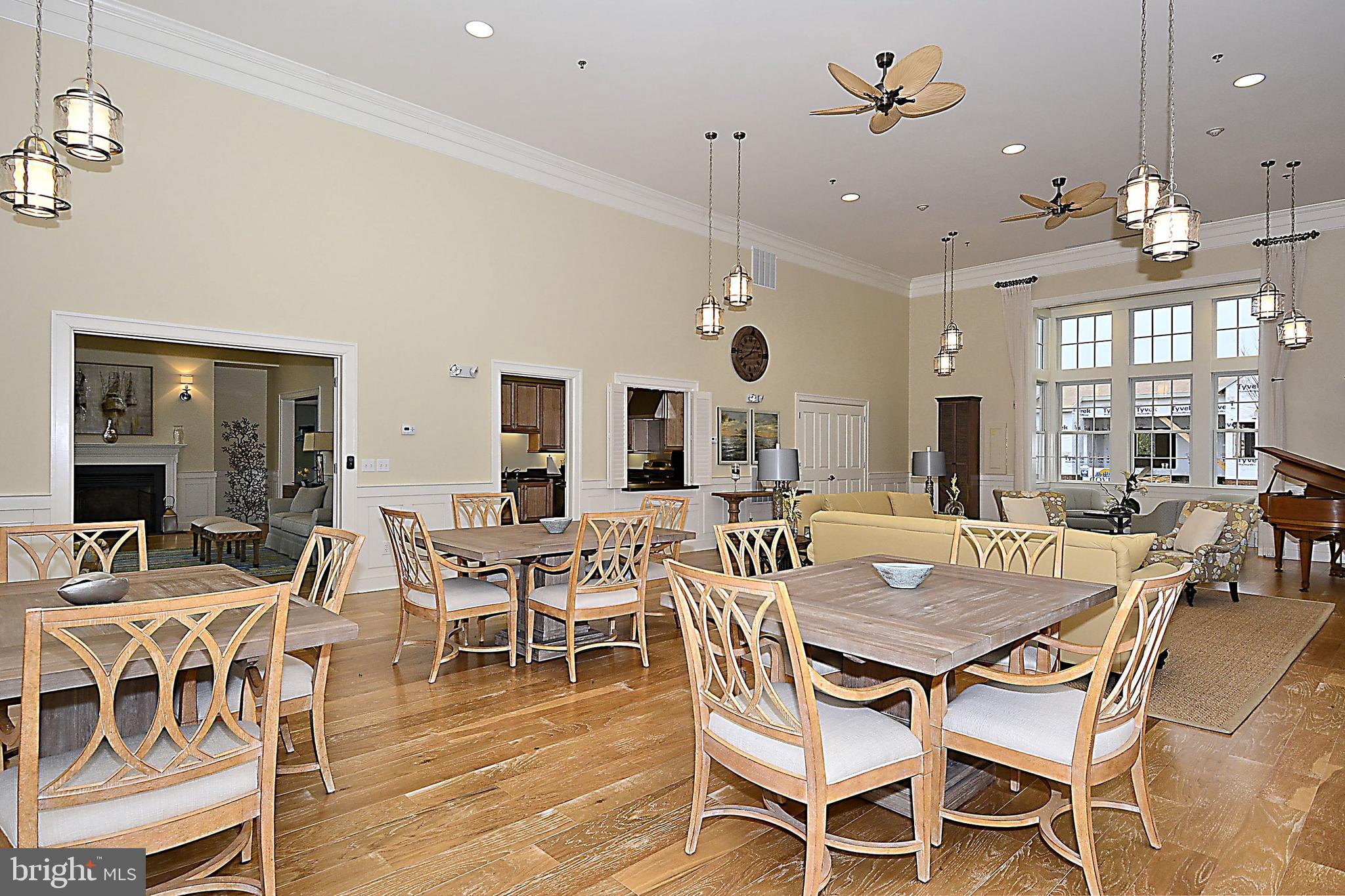 EASTON VILLAGE - Residential