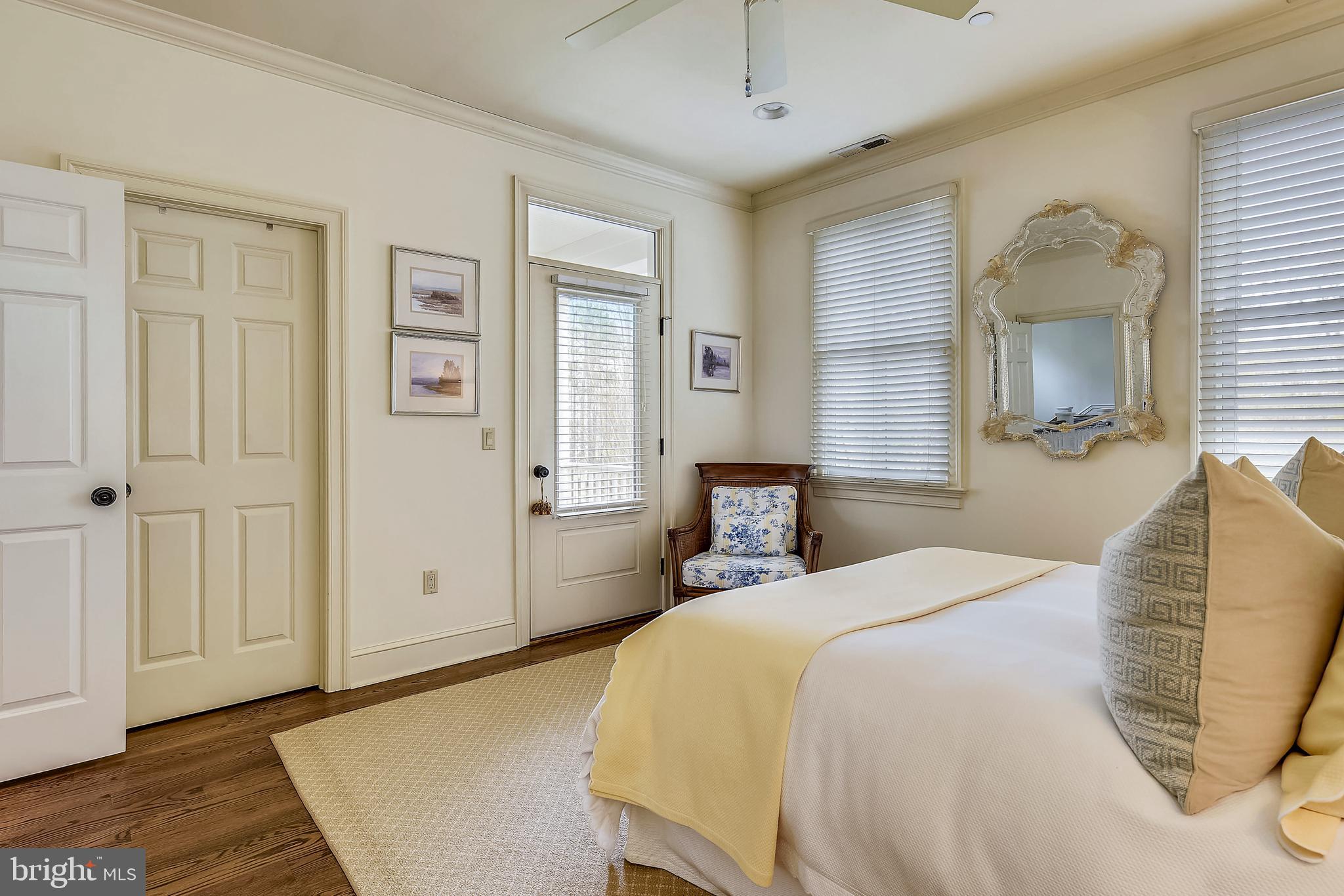 EASTON VILLAGE - Residential