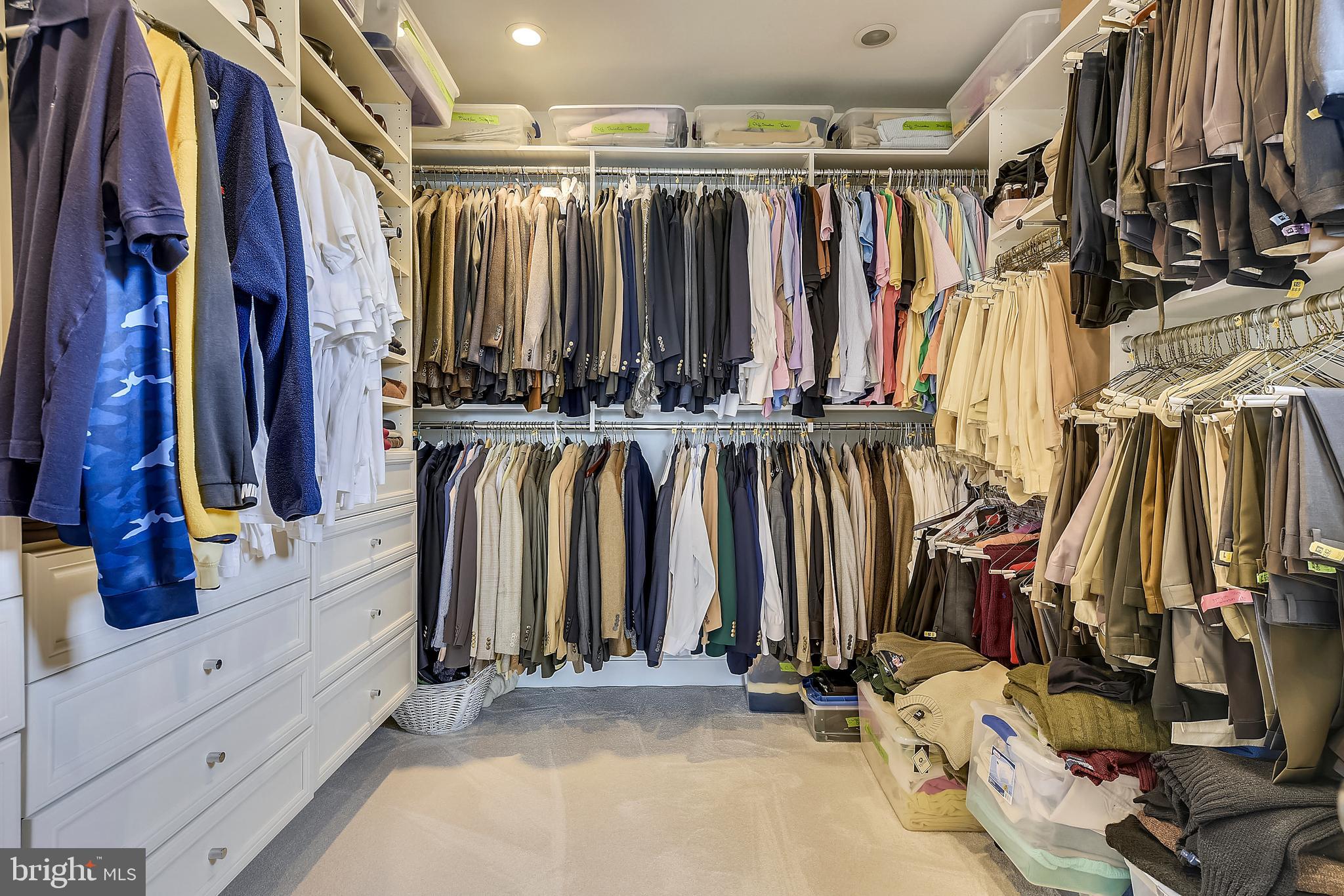 EASTON VILLAGE - Residential