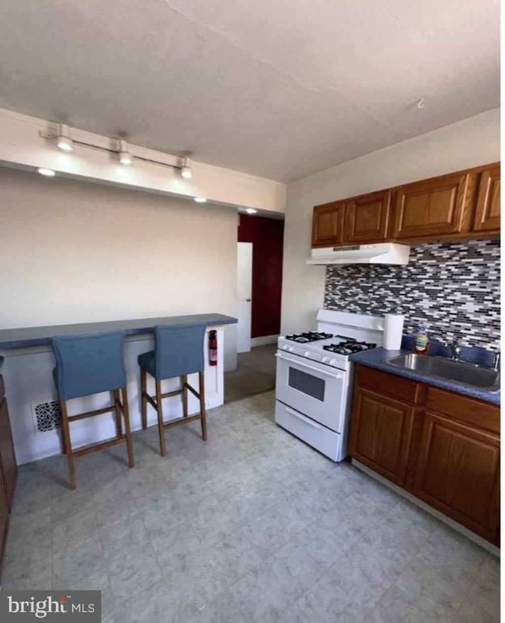 Photo of 304 E Front Street #2ND FL, MEDIA, PA 19063 (MLS # PADE2103168)