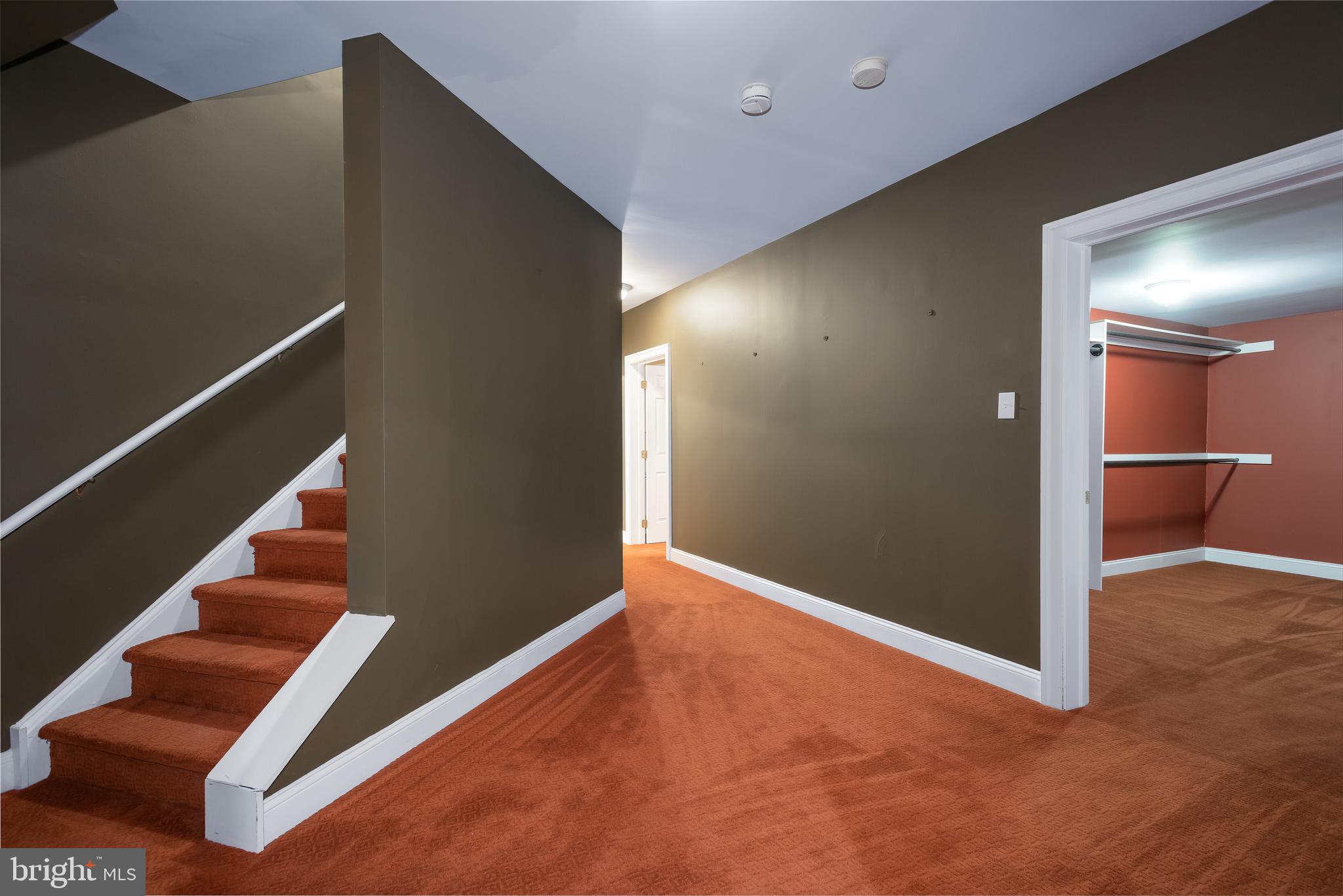 THE WOODS - Residential