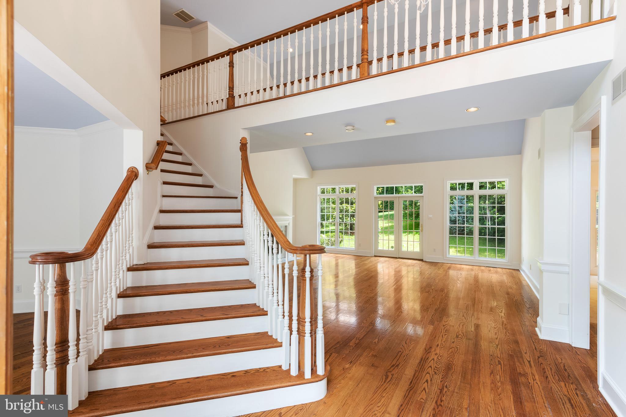 THE WOODS - Residential