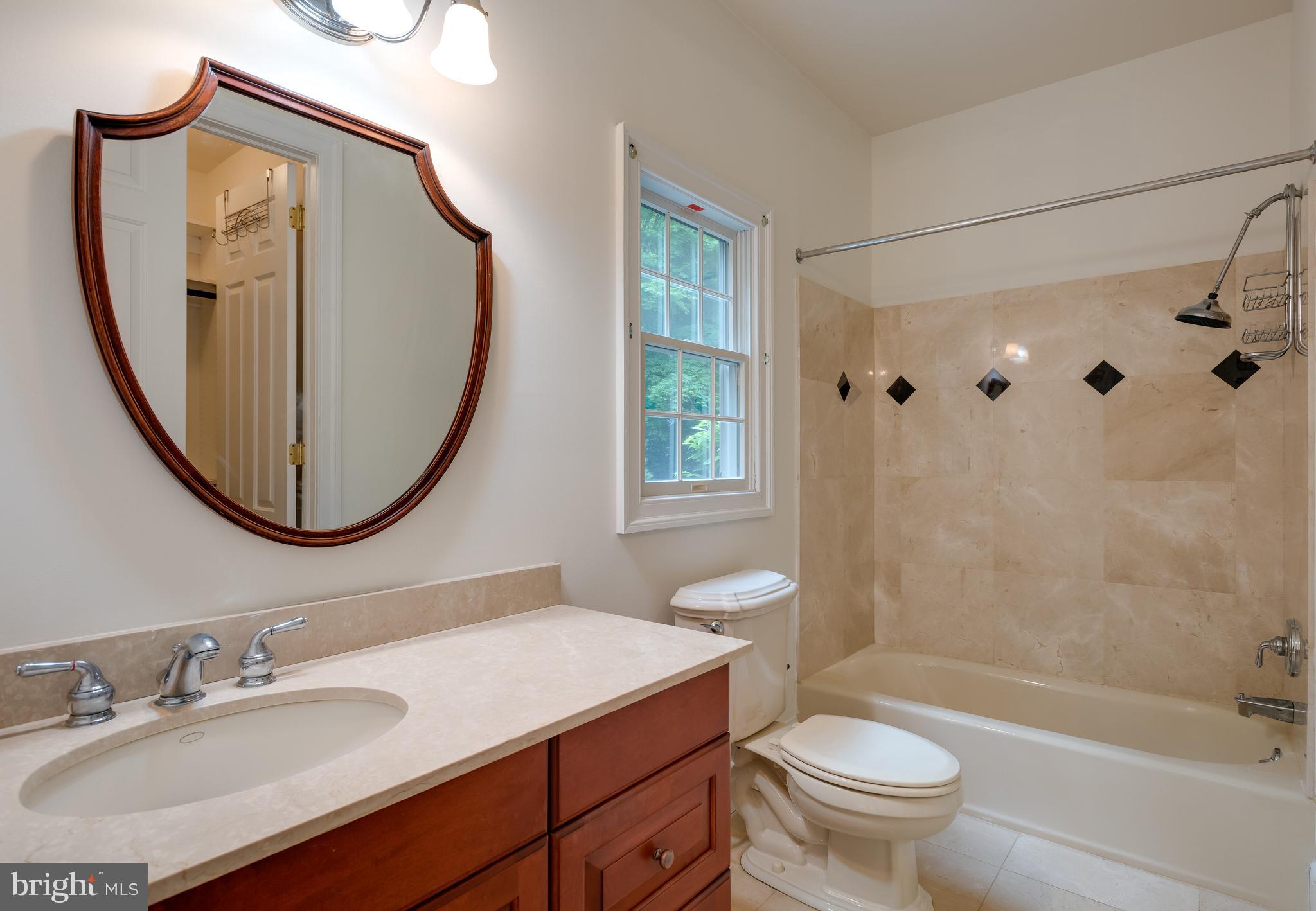 THE WOODS - Residential