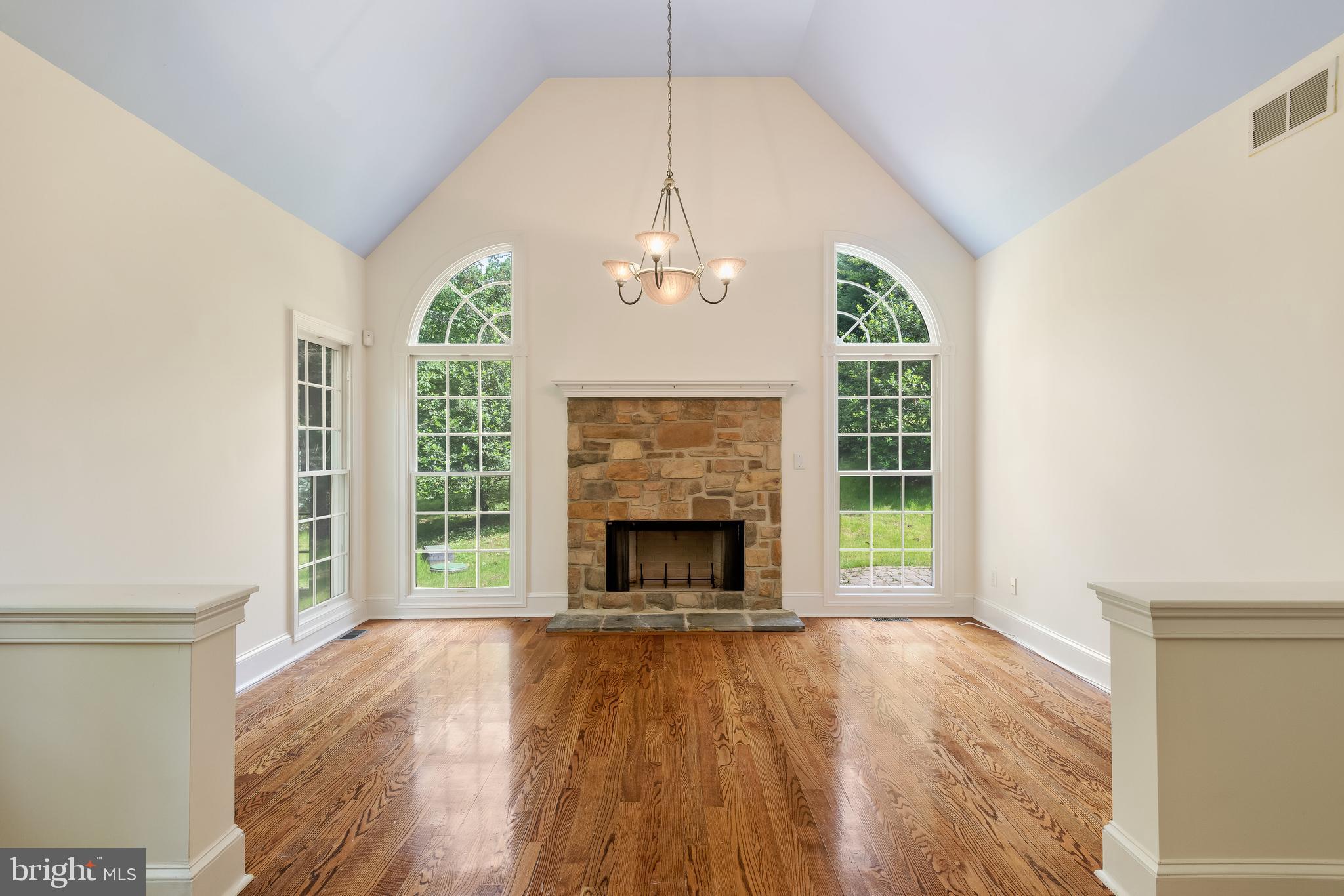 THE WOODS - Residential