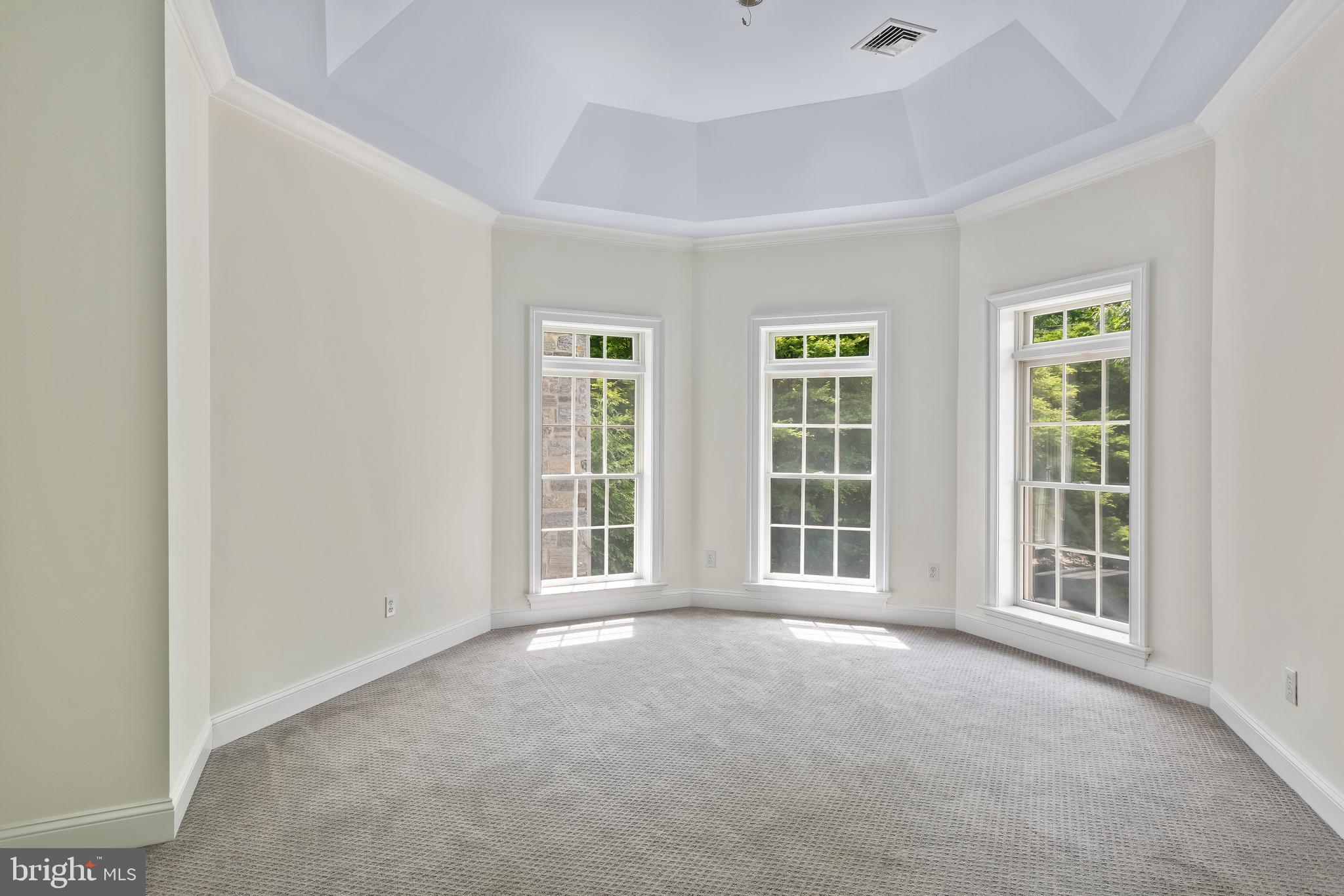 THE WOODS - Residential