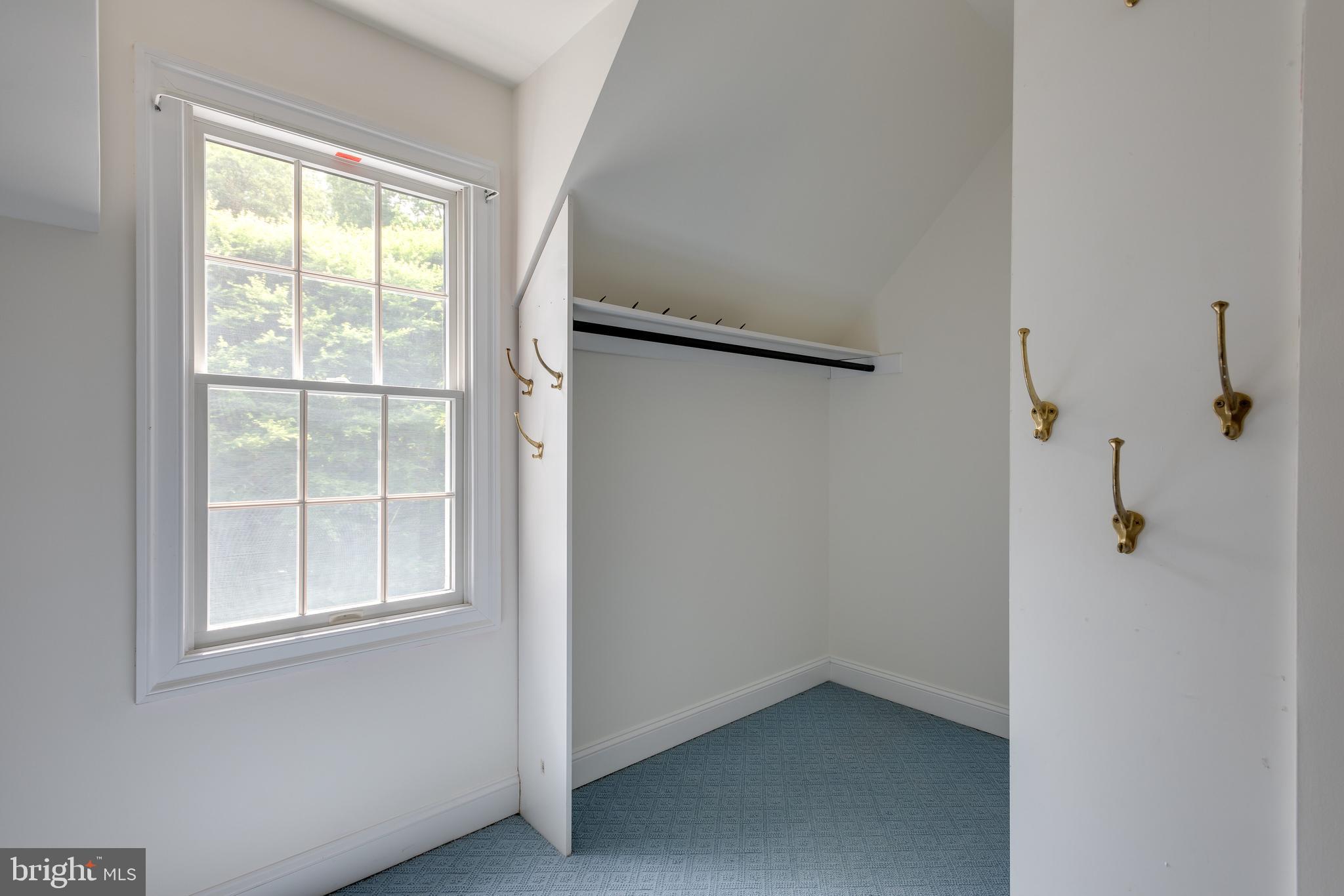 THE WOODS - Residential