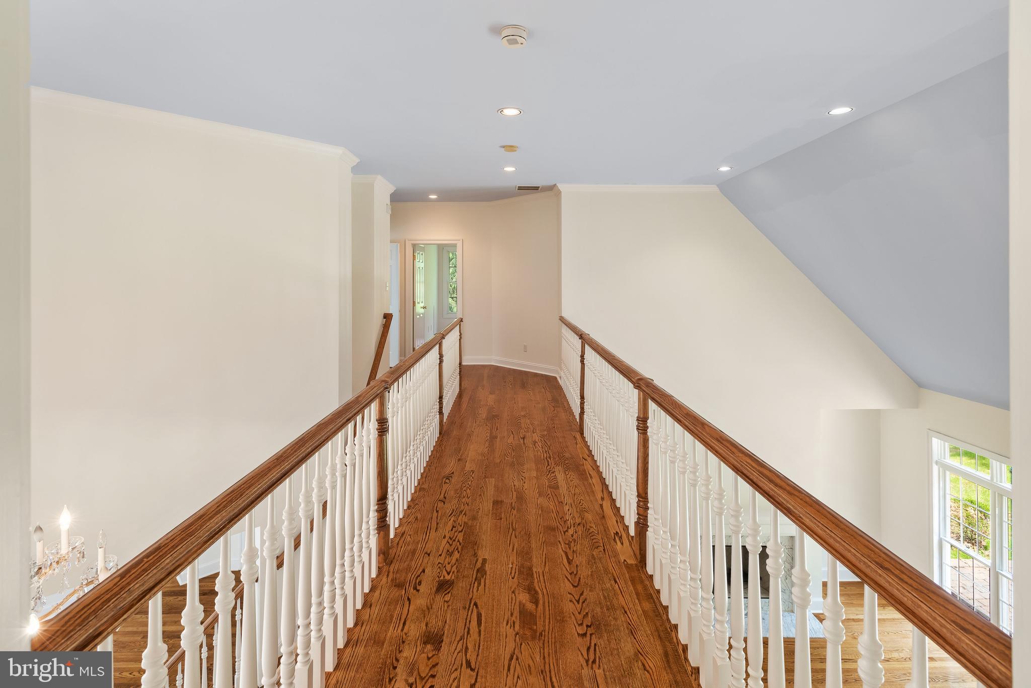 THE WOODS - Residential