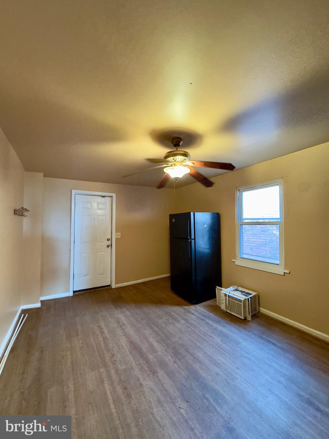 HIGHLANDTOWN - Residential Lease