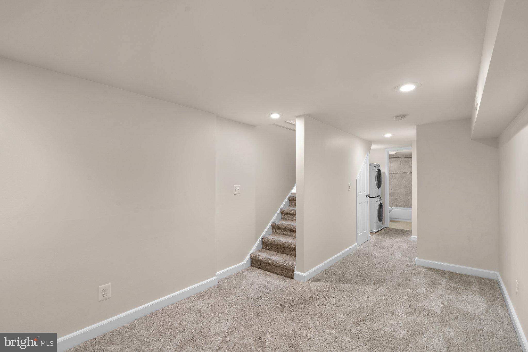 BARCLAY - Residential