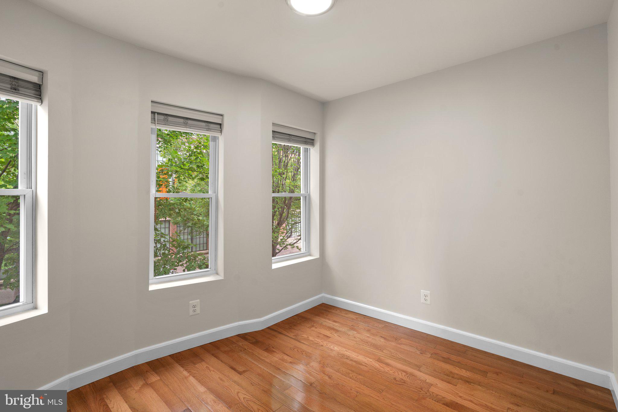 BARCLAY - Residential