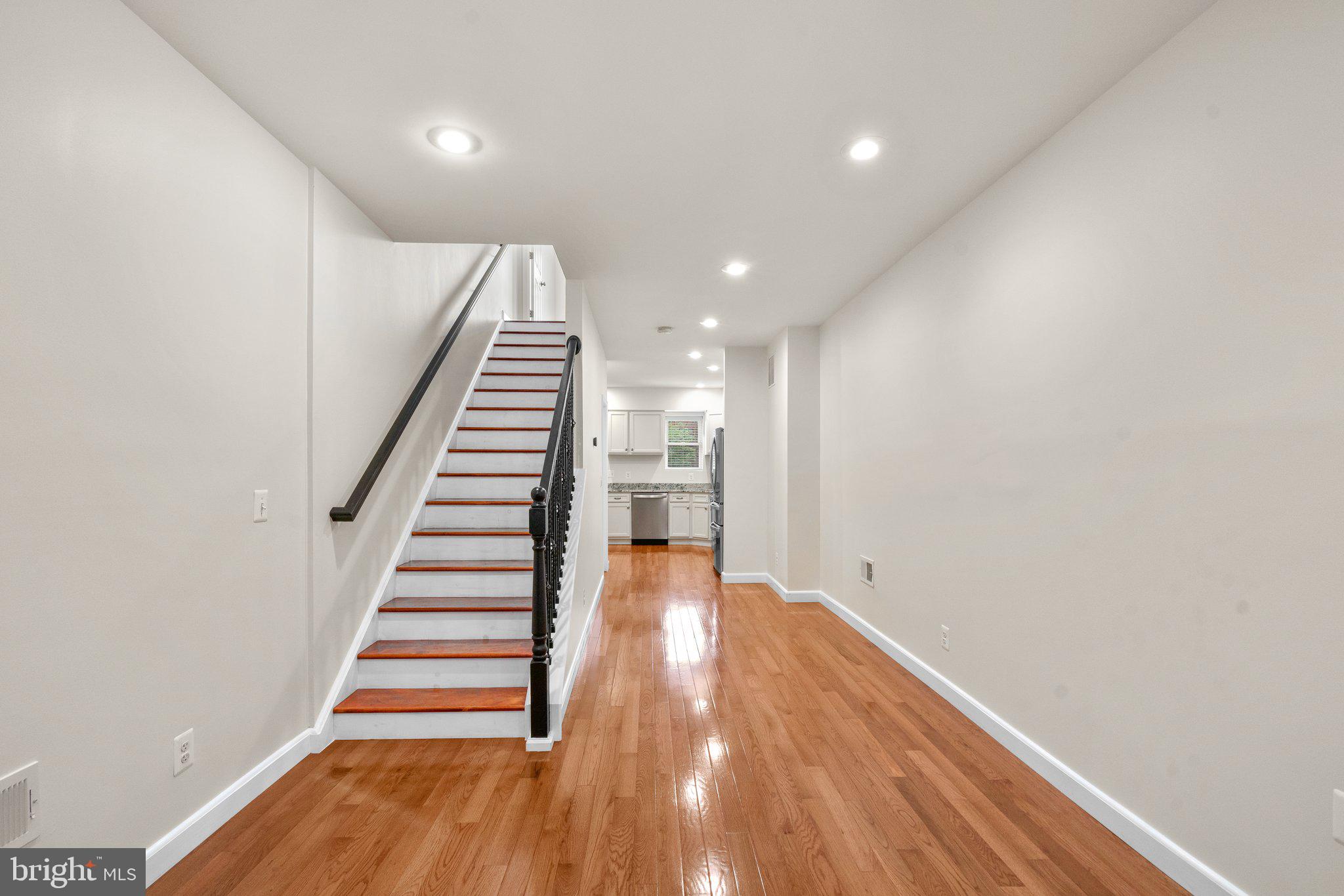 BARCLAY - Residential