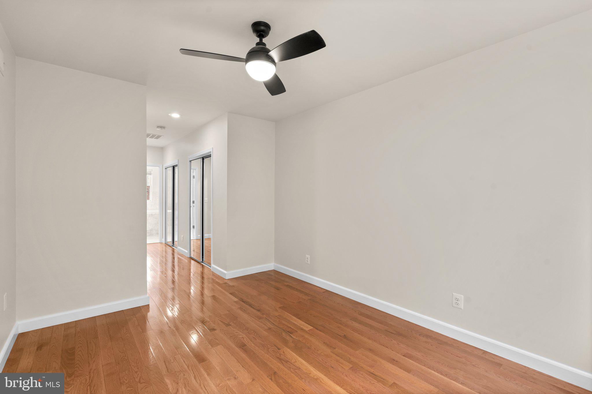 BARCLAY - Residential