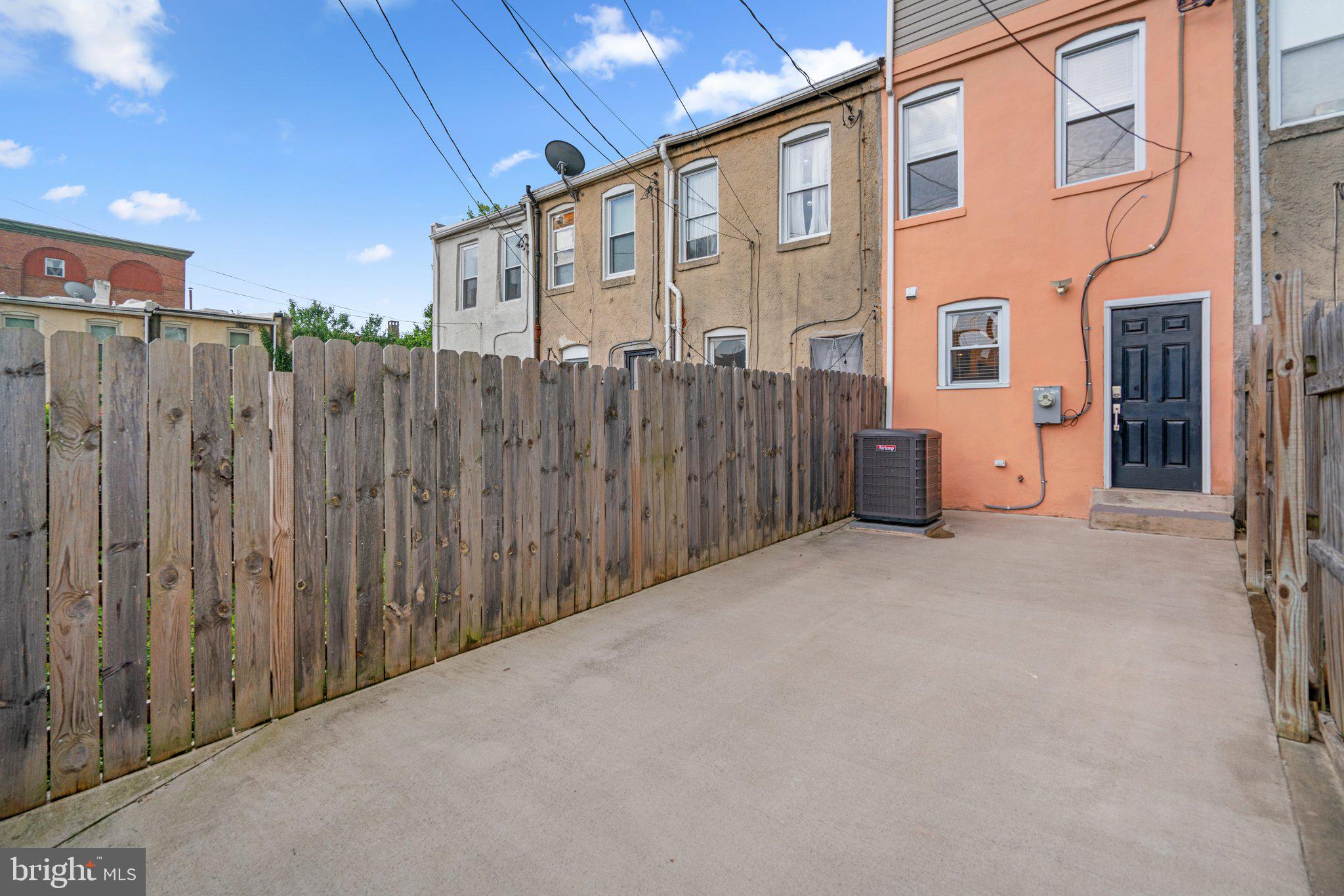 BARCLAY - Residential