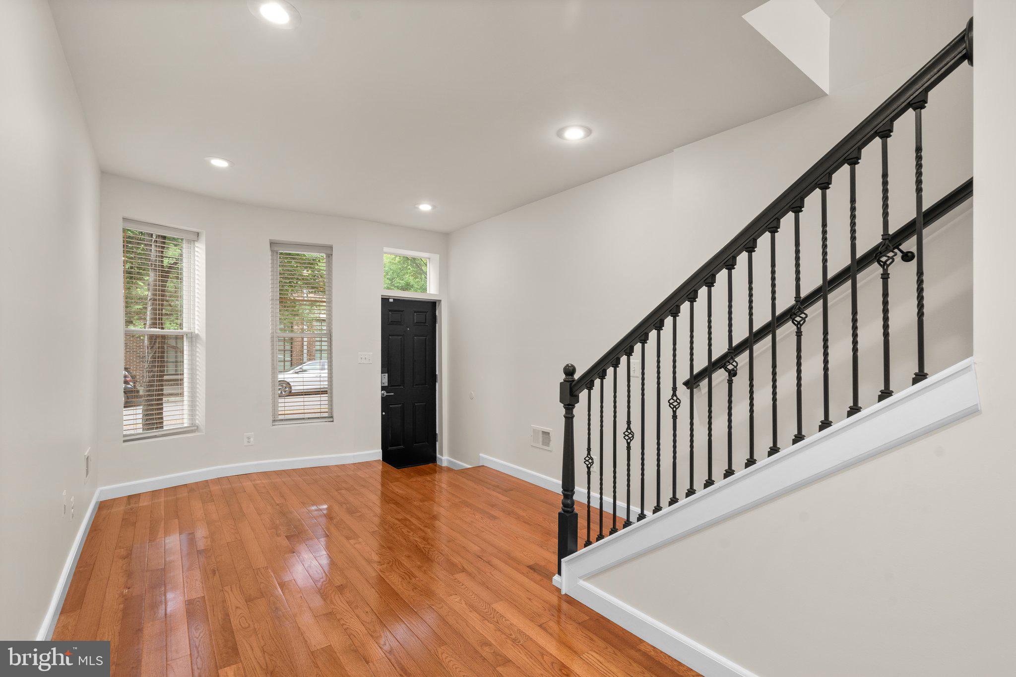 BARCLAY - Residential