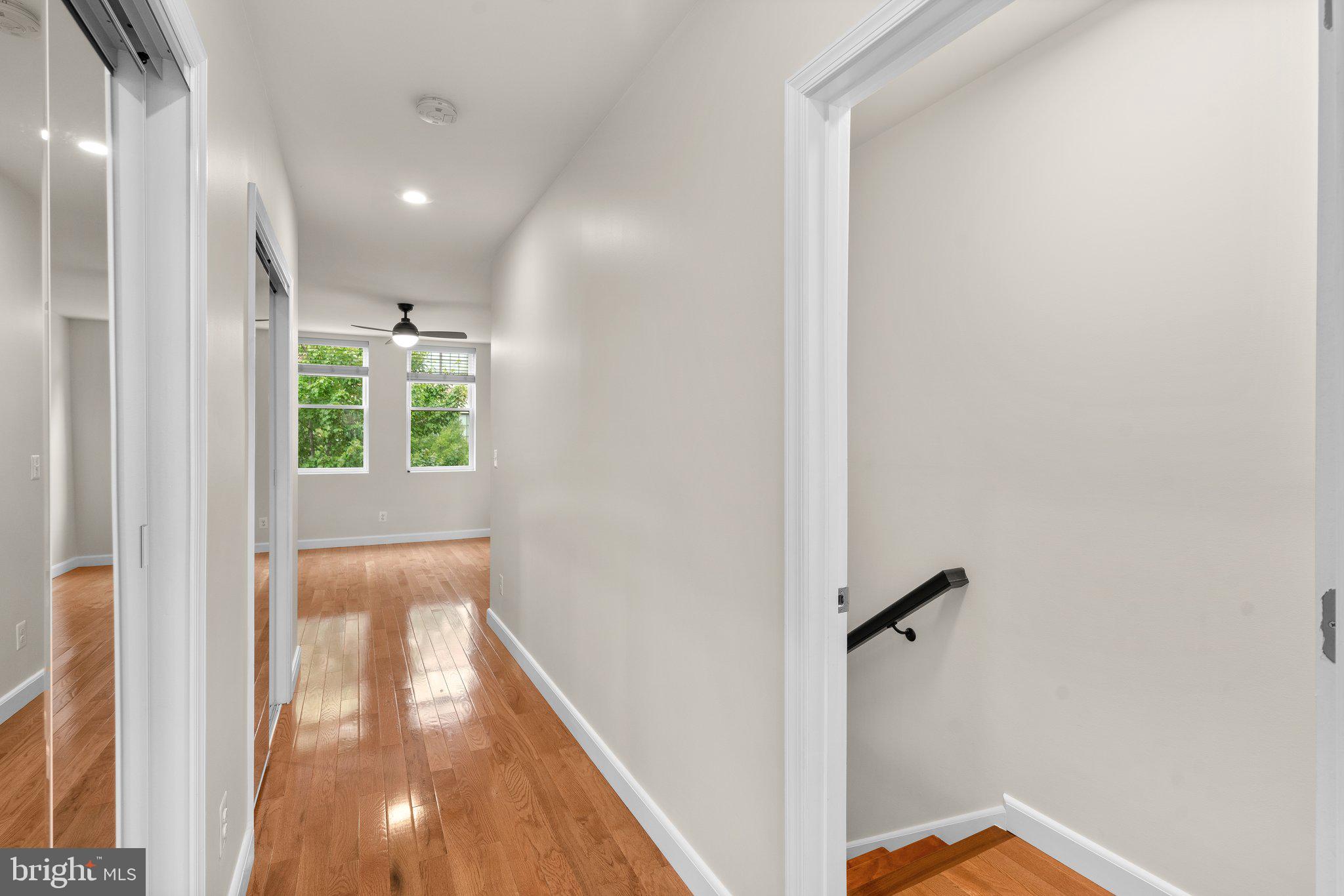 BARCLAY - Residential