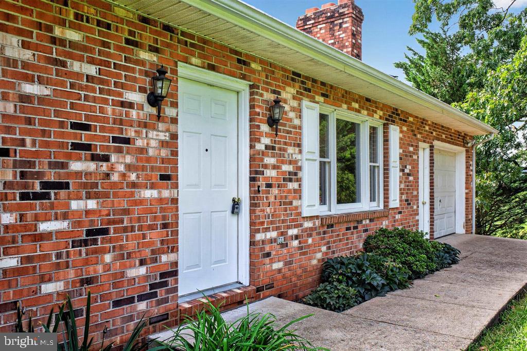 4810 FLAT ROCK ROAD