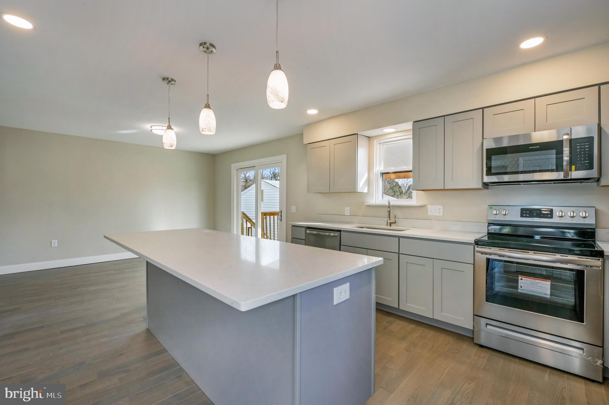 CLOVERFIELDS - Residential