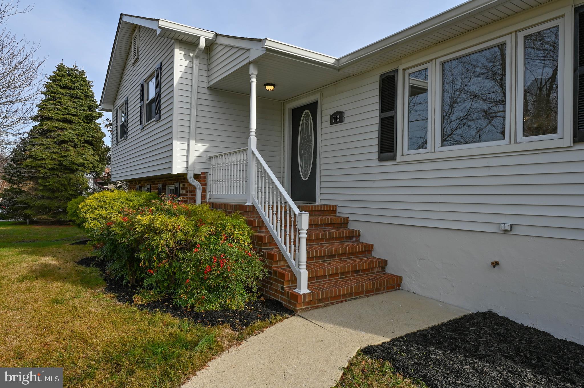 CLOVERFIELDS - Residential