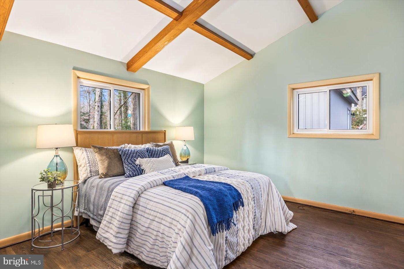 LAKE OF THE WOODS - Residential