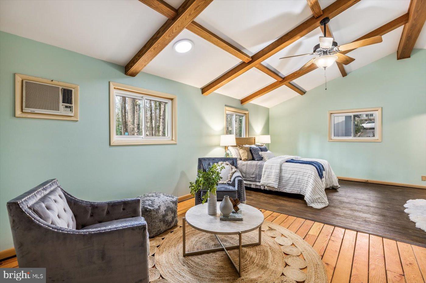 LAKE OF THE WOODS - Residential