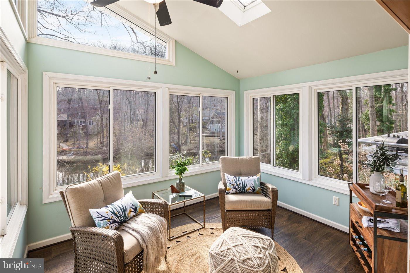 LAKE OF THE WOODS - Residential