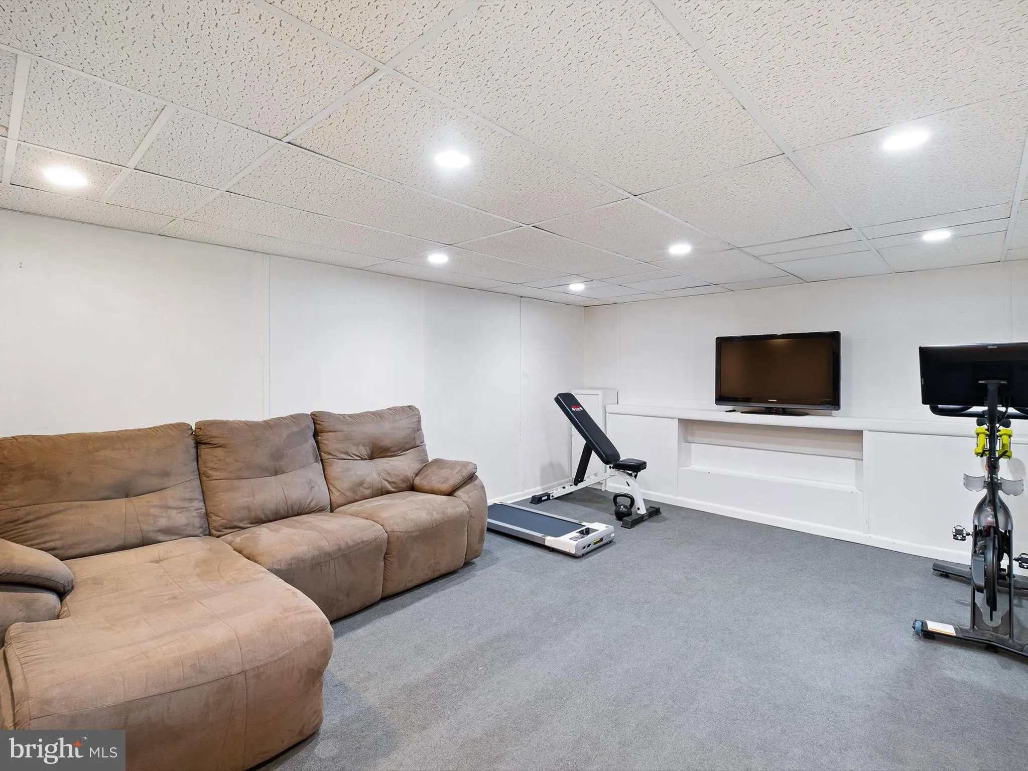 Wilmington, Delaware 19803, United States, 4 Bedrooms Bedrooms, ,3 BathroomsBathrooms,Residential,Coming Soon,230475