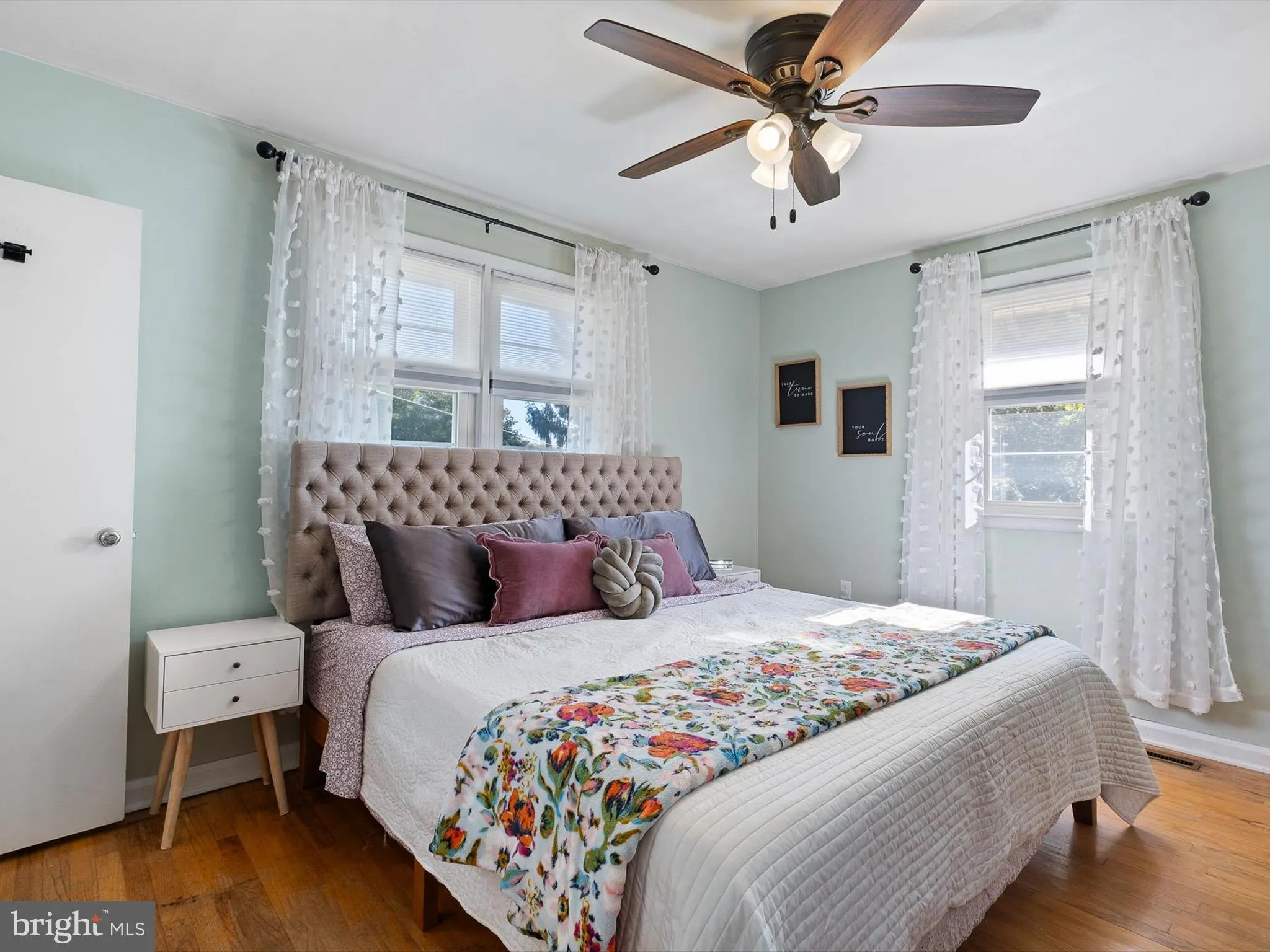 Wilmington, Delaware 19803, United States, 4 Bedrooms Bedrooms, ,3 BathroomsBathrooms,Residential,Coming Soon,230475