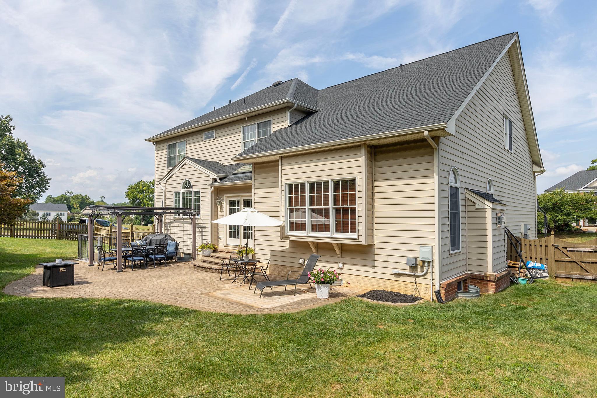 2530 GOLDENFIELD LANE